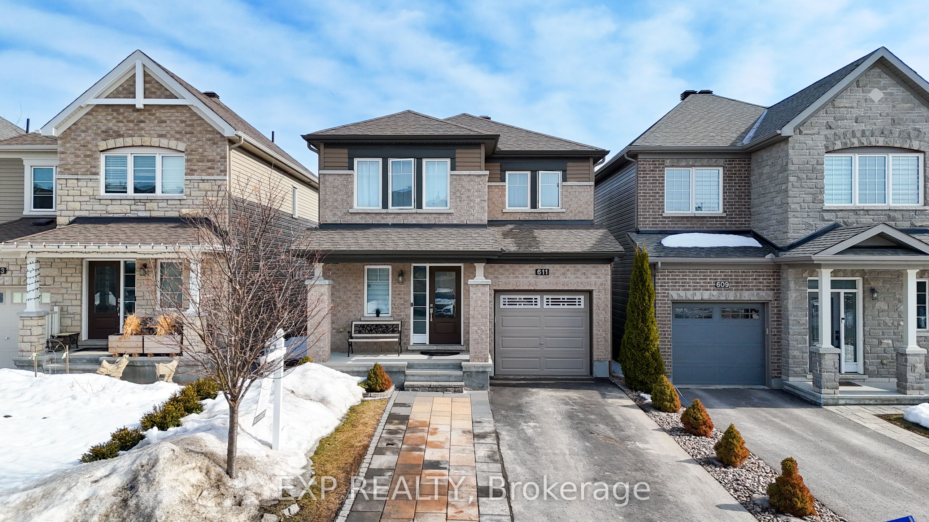 611 Geranium Walk Property Photo