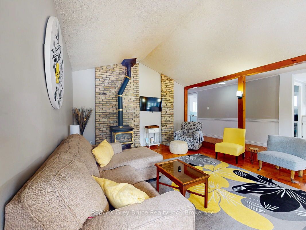 220 Turner Street Property Photo 7