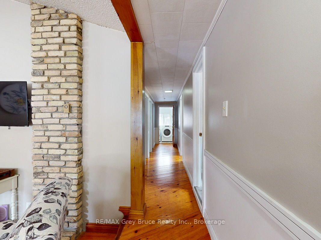 220 Turner Street Property Photo 16