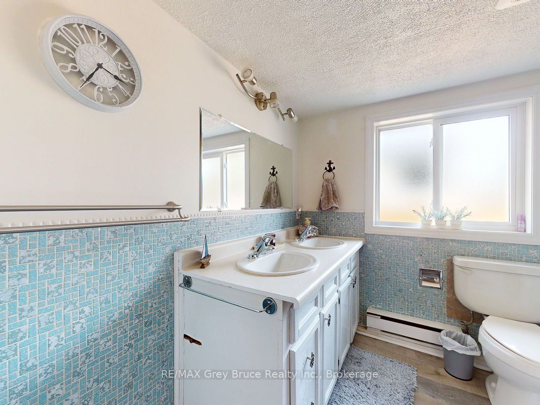 220 Turner Street Property Photo 21