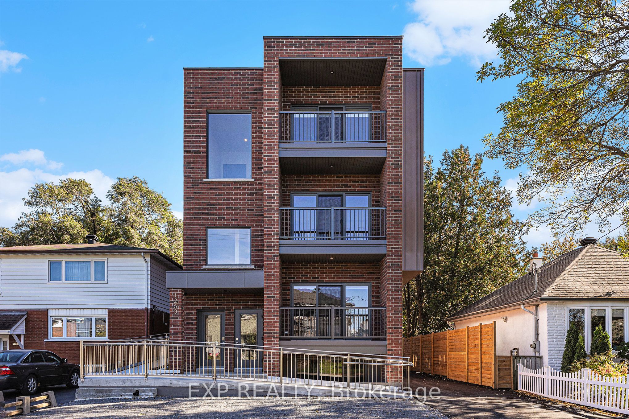 1260 Dorchester Ave Property Photo