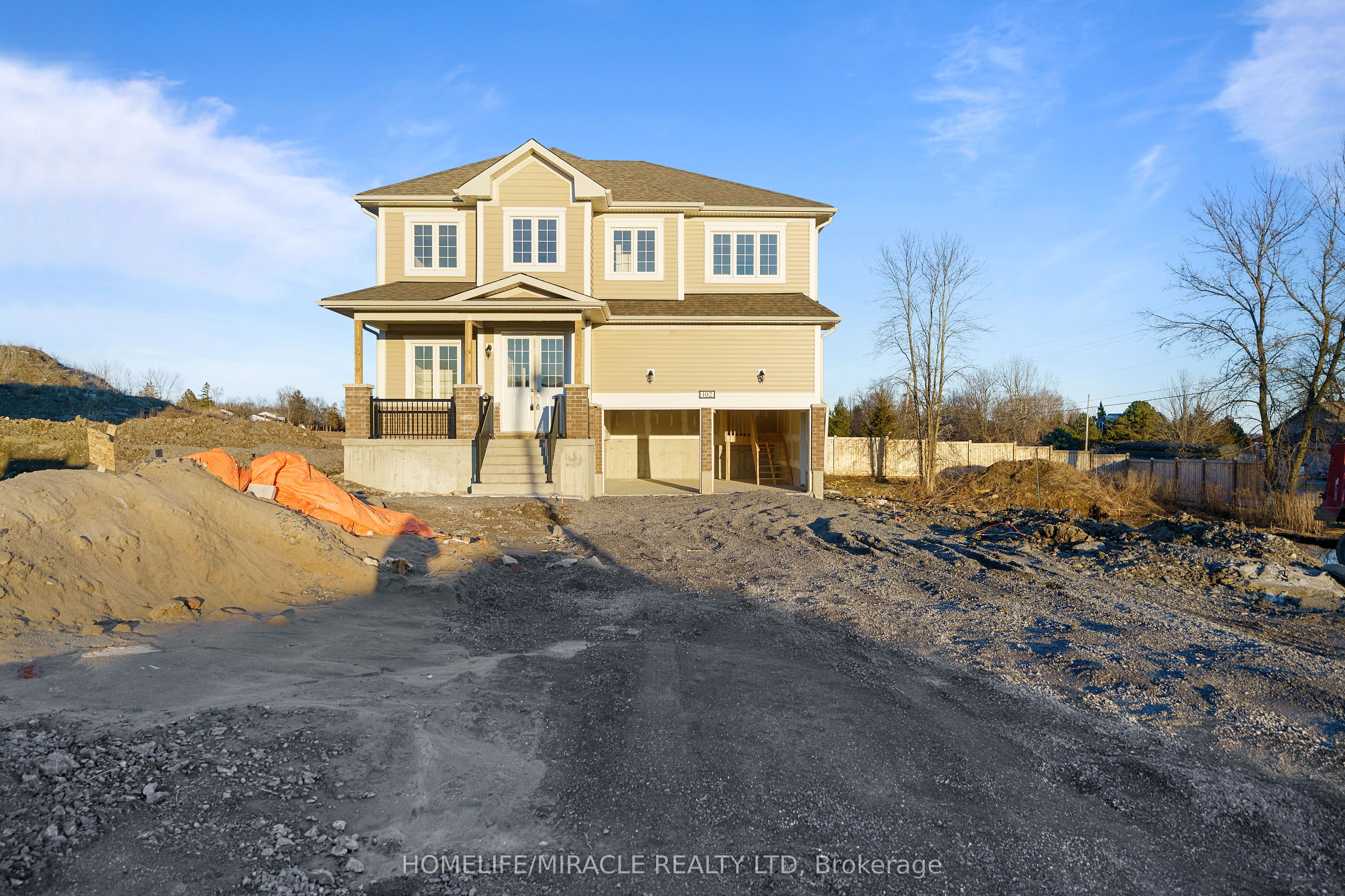 102 Windermere Boulevard Property Photo