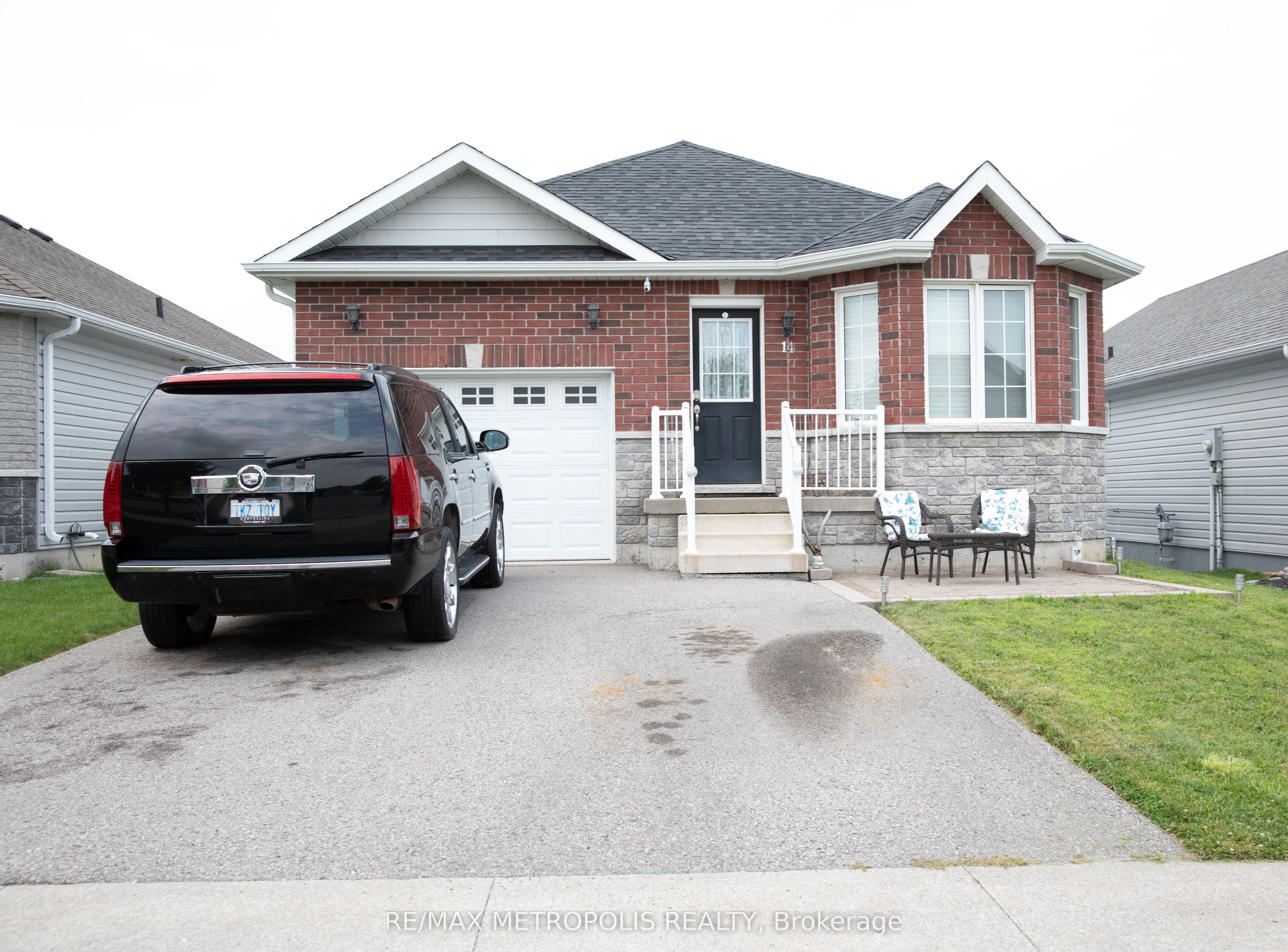 14 Lisbeth Cres Property Photo