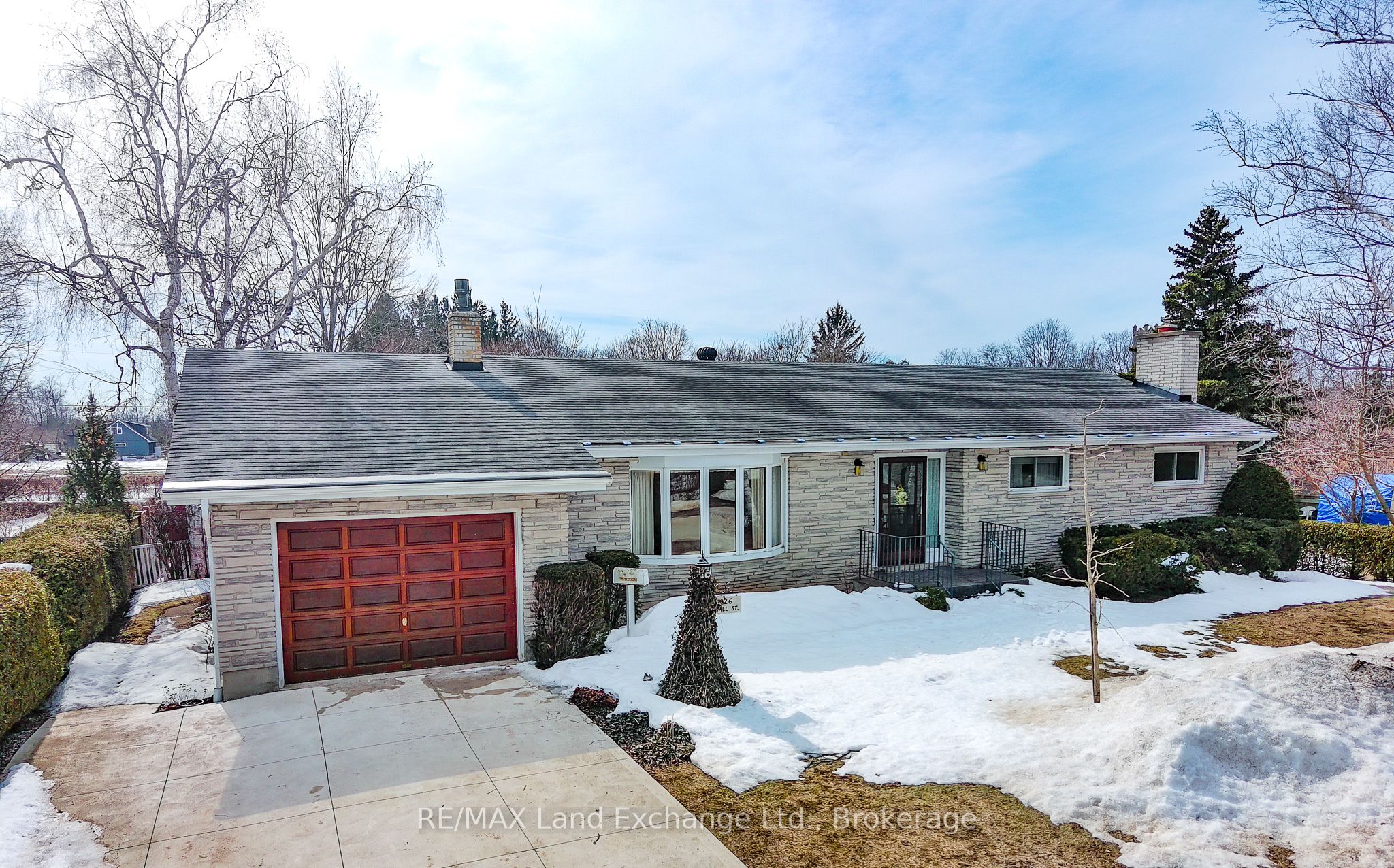 426 Wall Street Property Photo