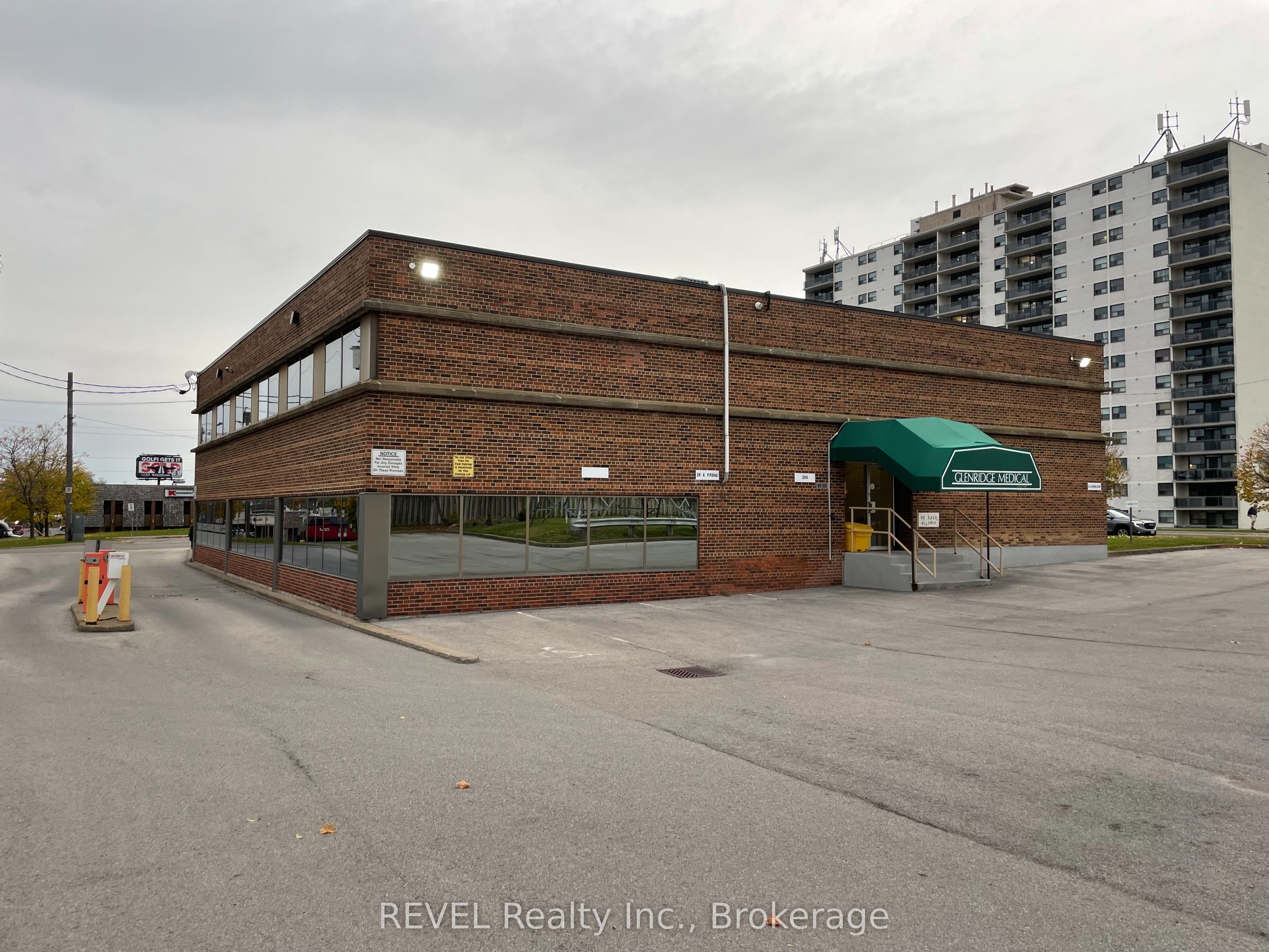 1 Belton Boulevard Property Photo 10