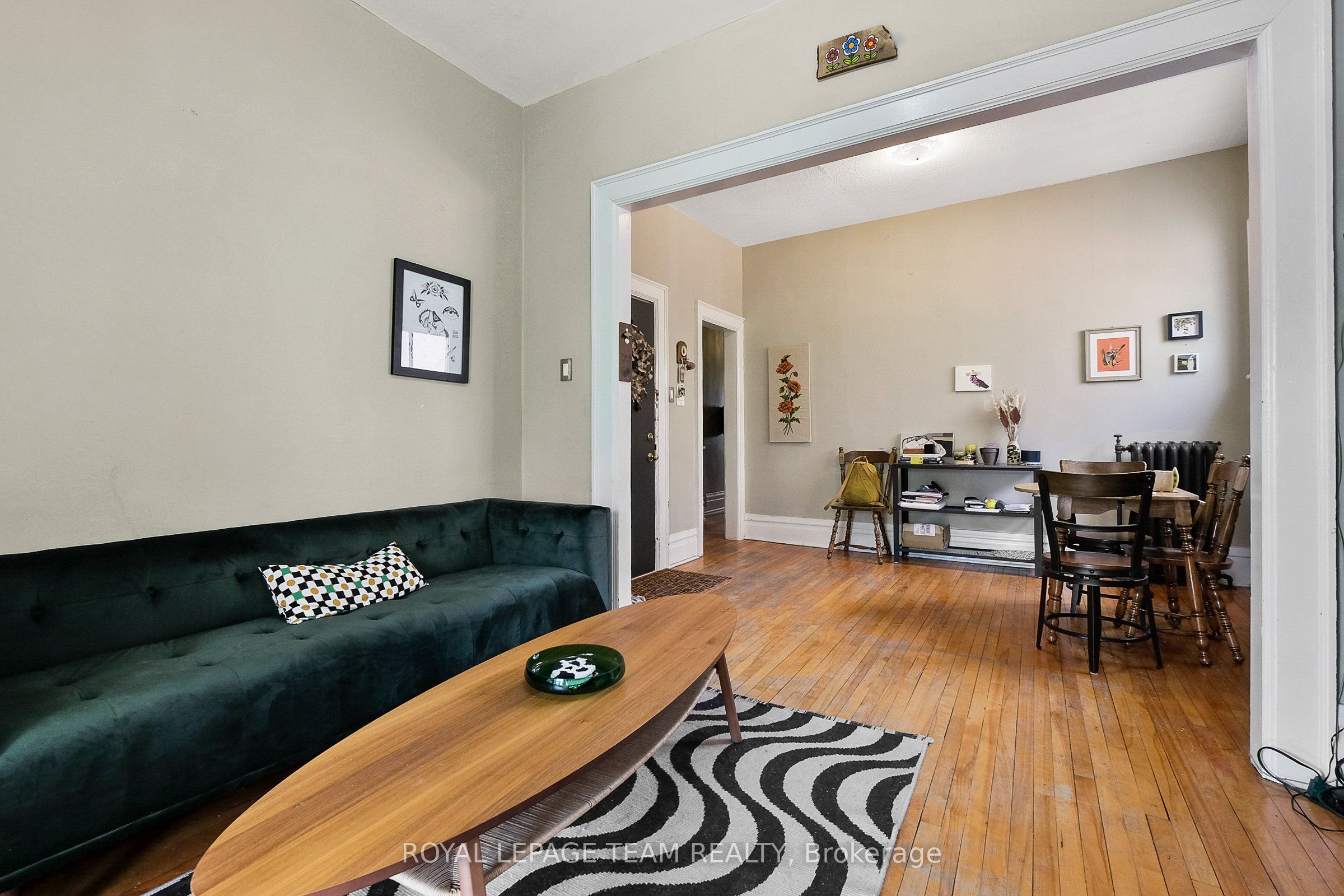 305 Waverley Street Property Photo 23