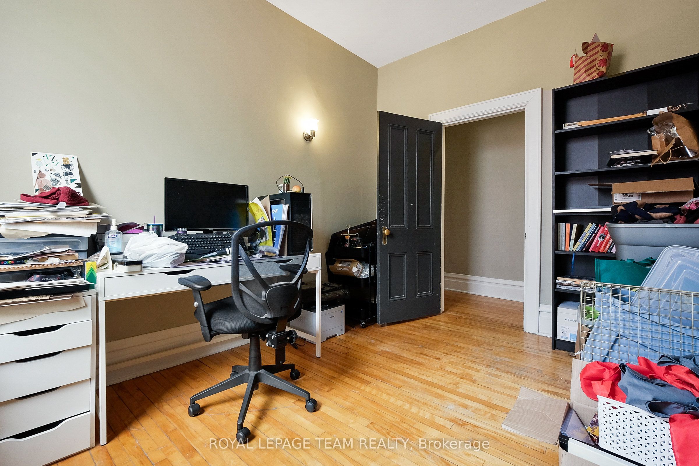 305 Waverley Street Property Photo 27