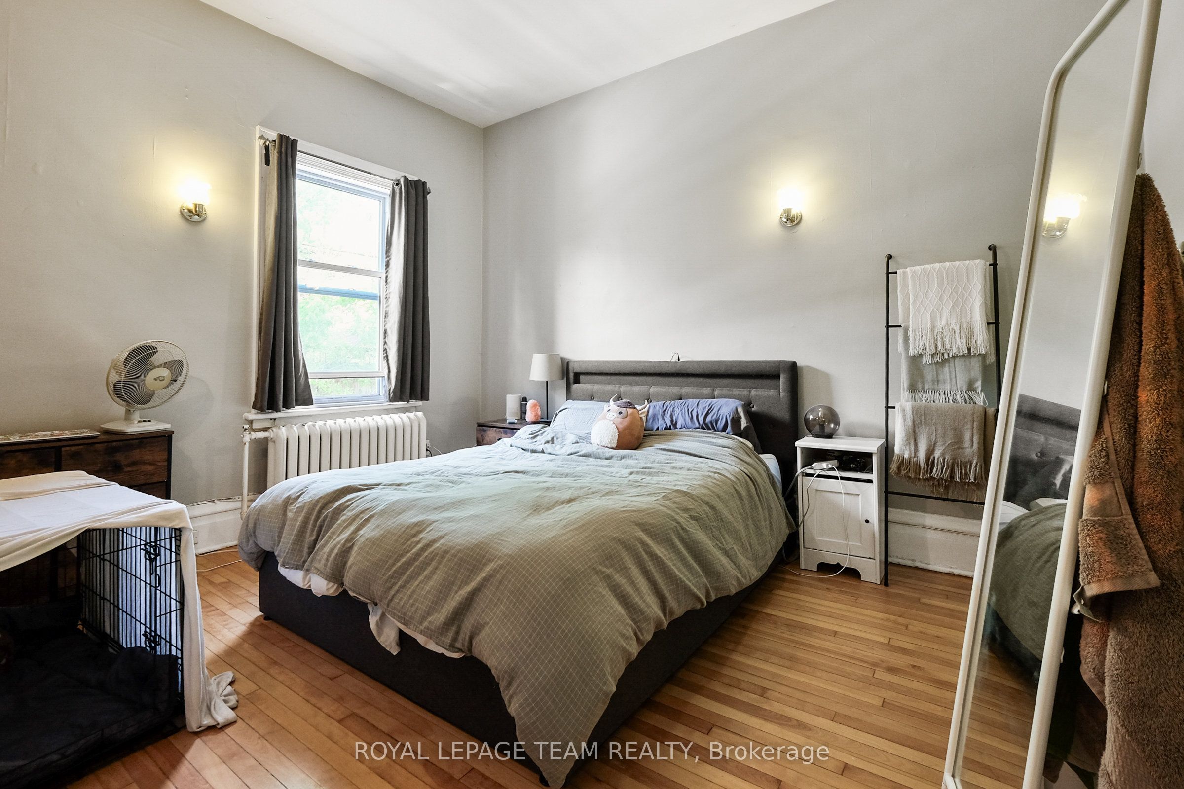 305 Waverley Street Property Photo 39