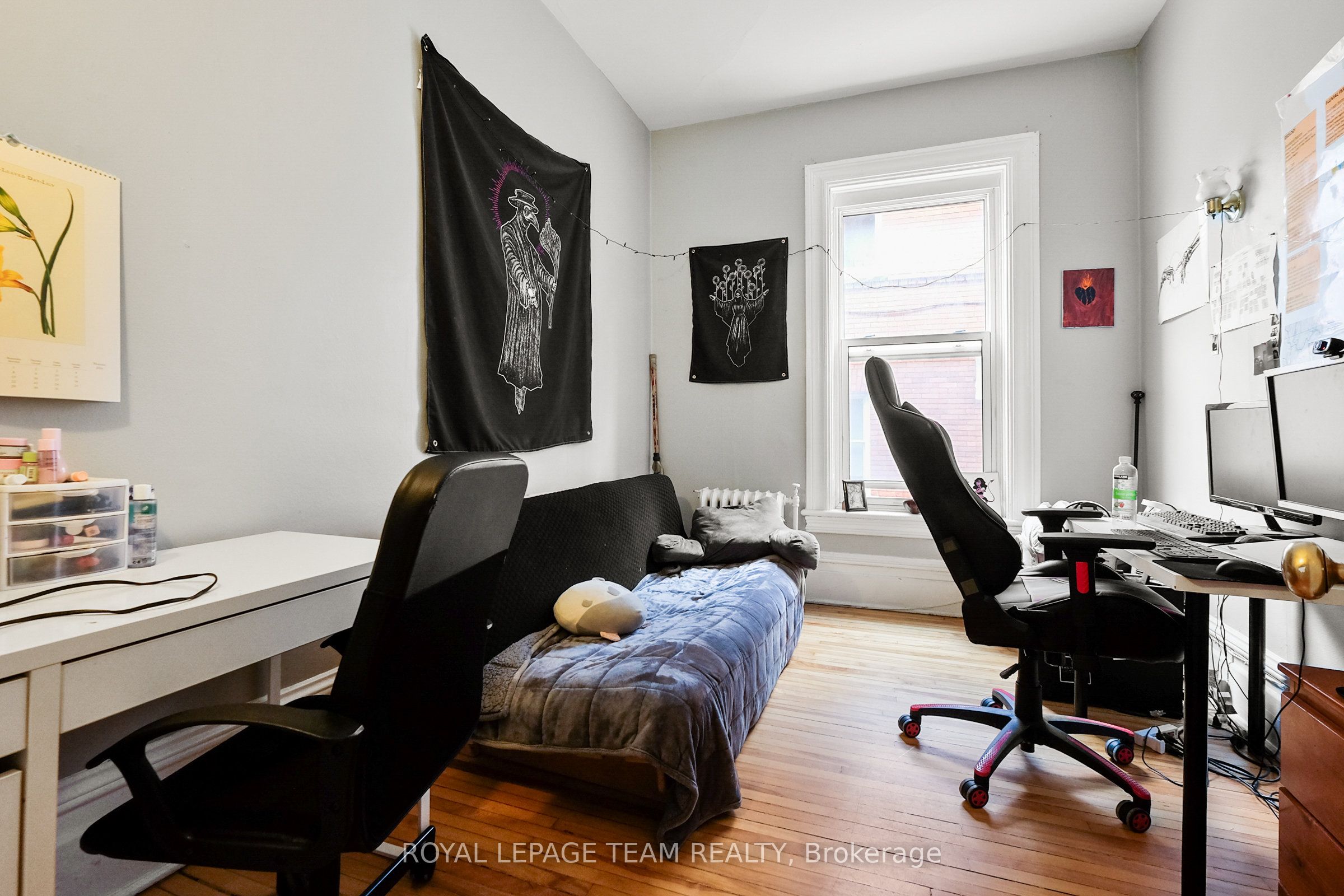 305 Waverley Street Property Photo 41