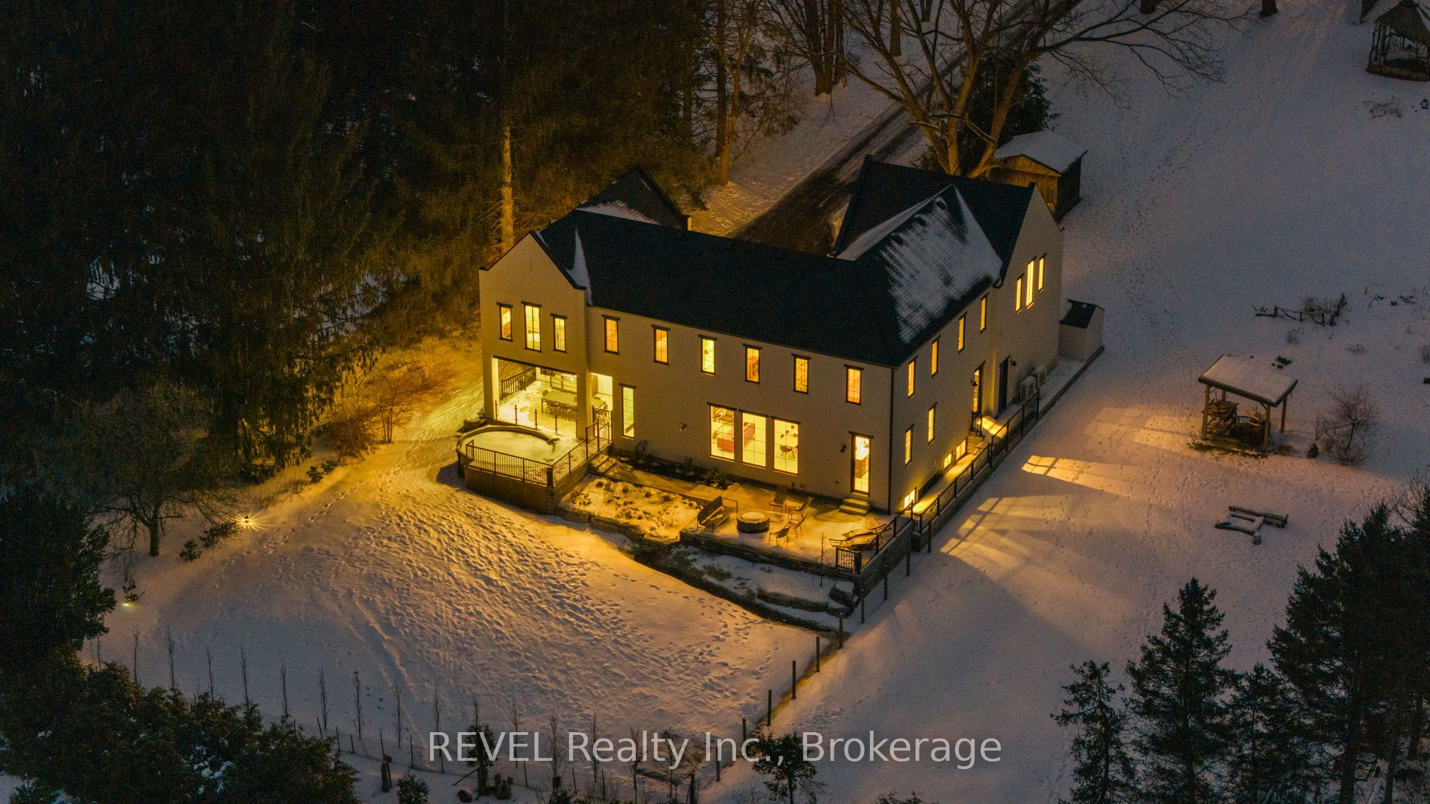 368 Canboro Road Property Photo 1