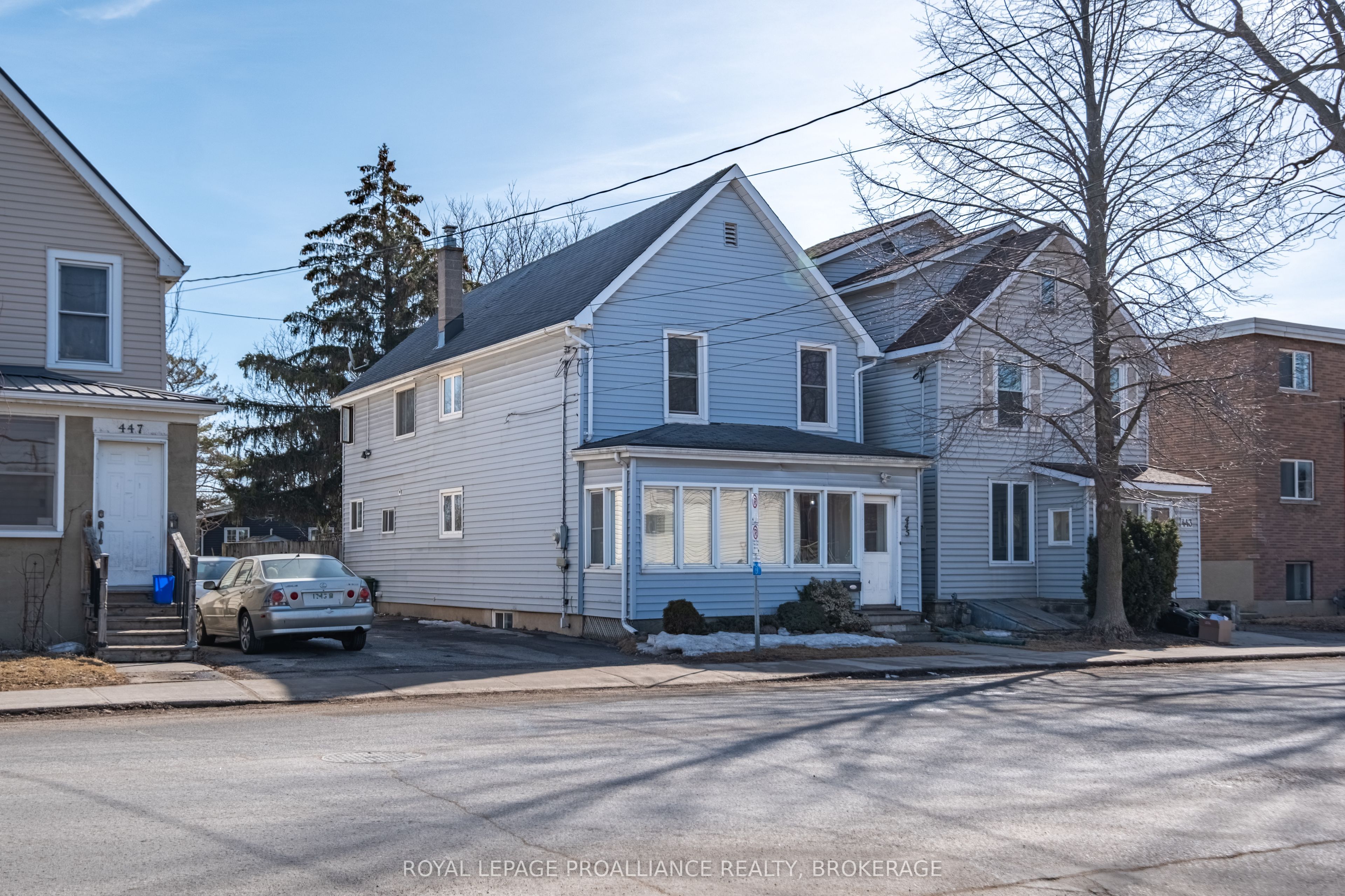 445 Alfred St Property Photo