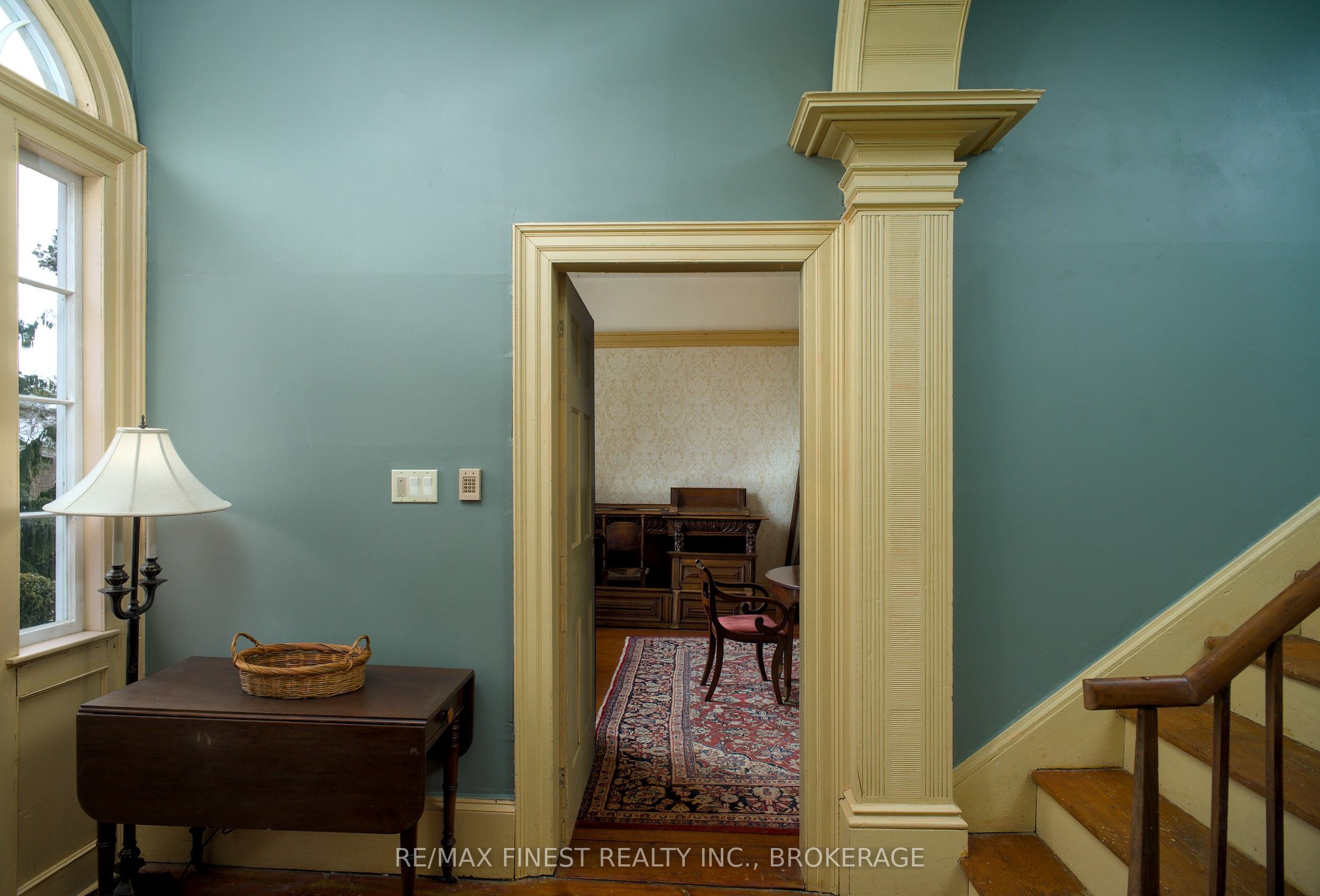 370 Academy Street Property Photo 5