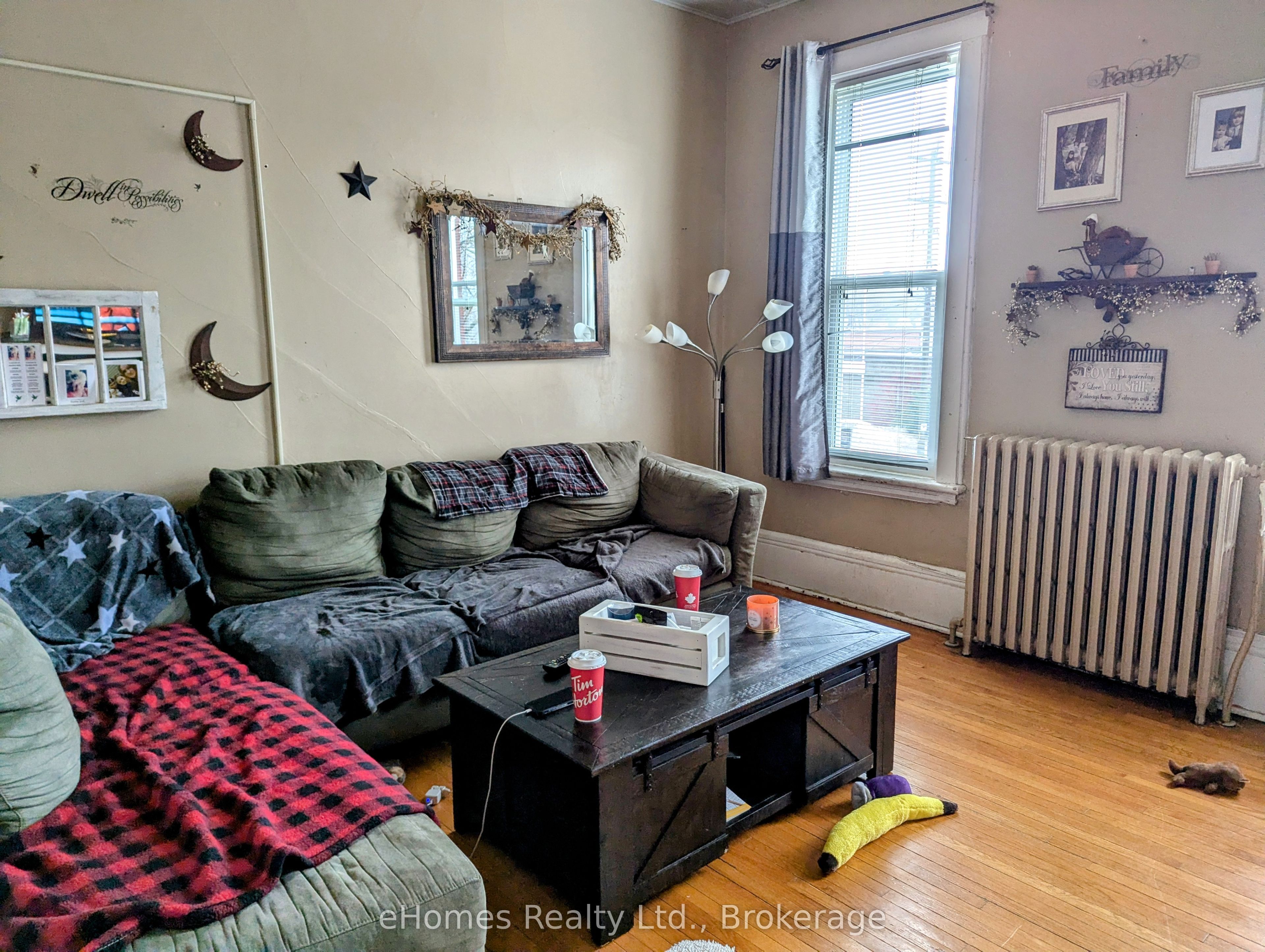 598 6th Street Property Photo 23