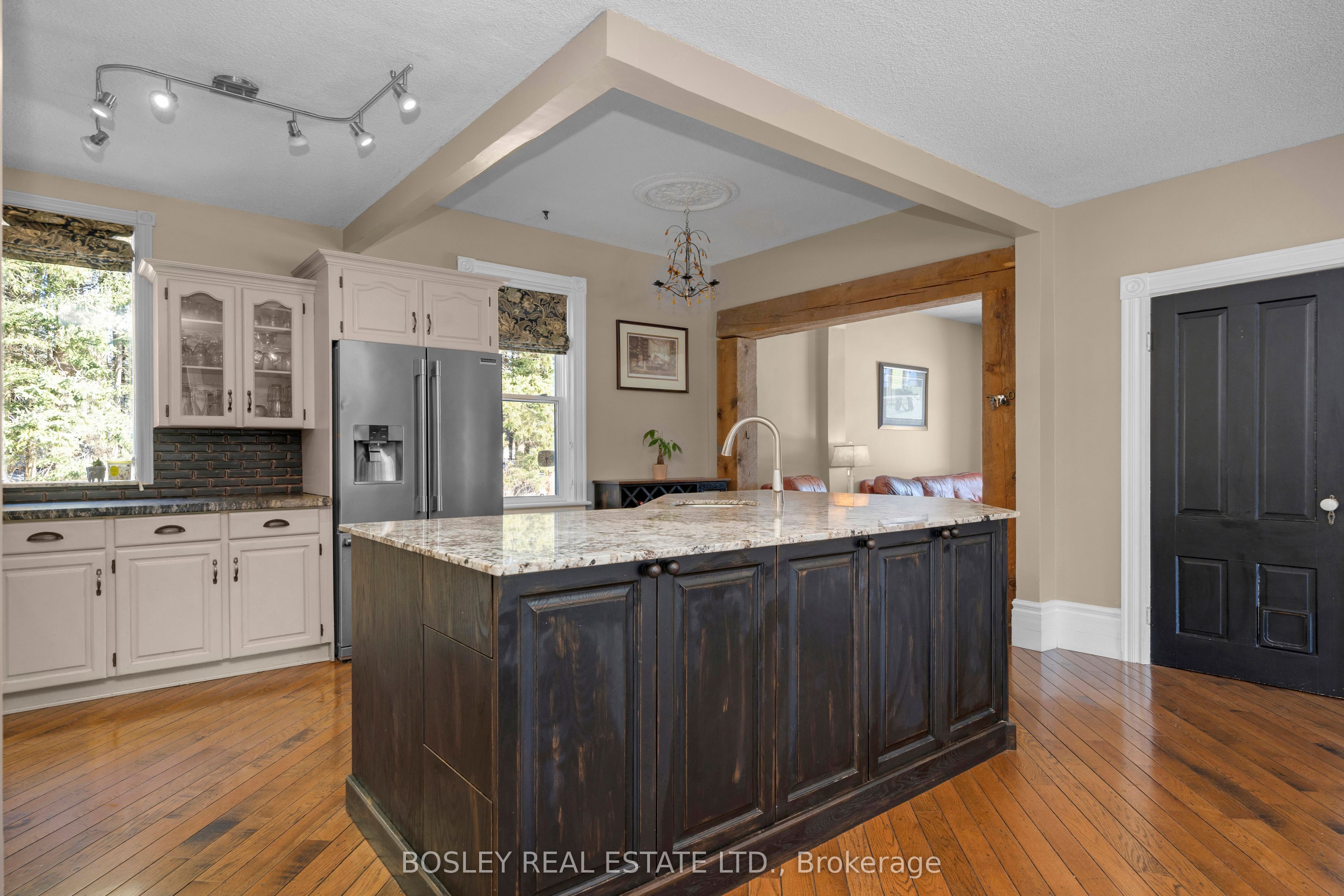 34 Mckibbon Avenue Property Photo 17