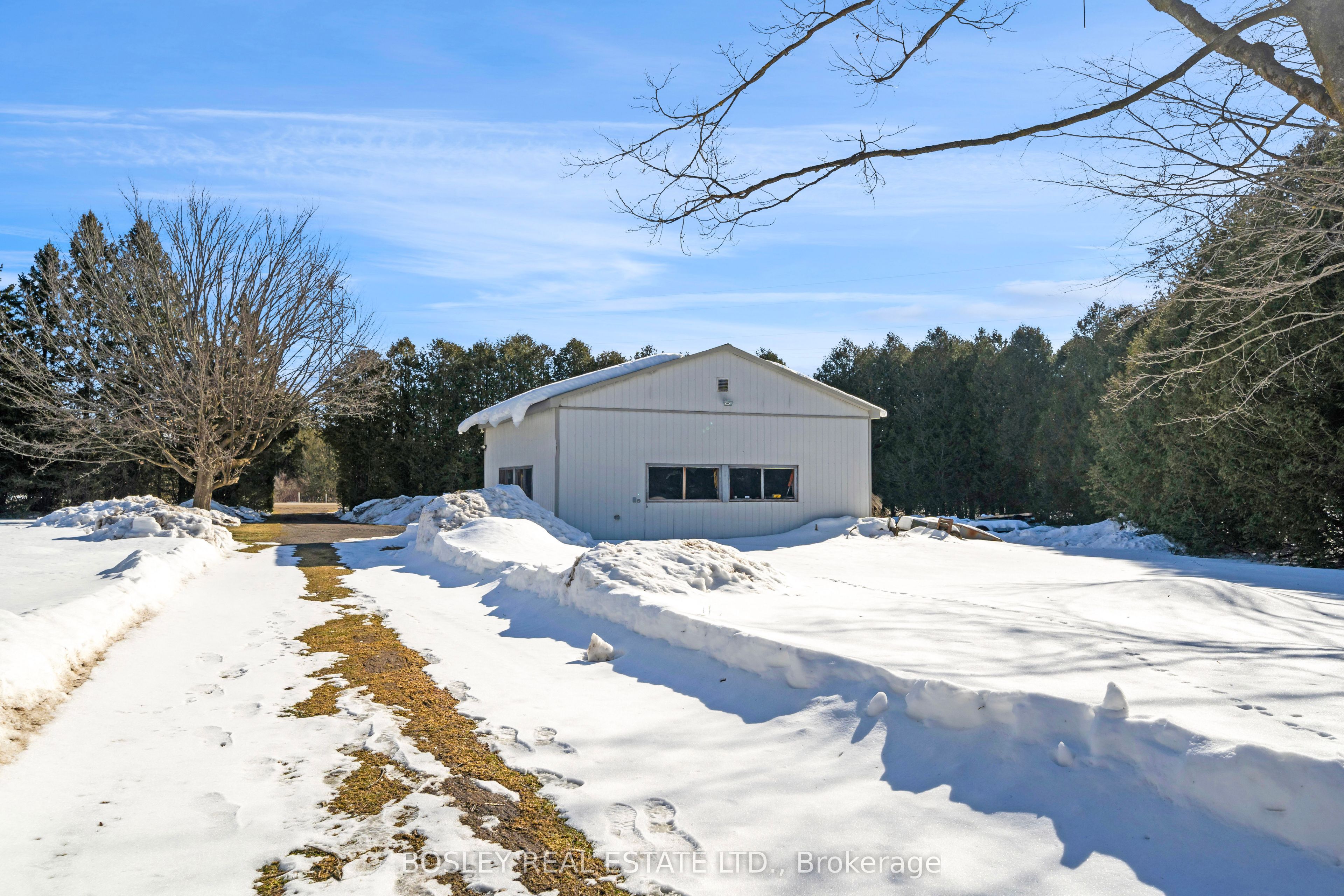 34 Mckibbon Avenue Property Photo 47