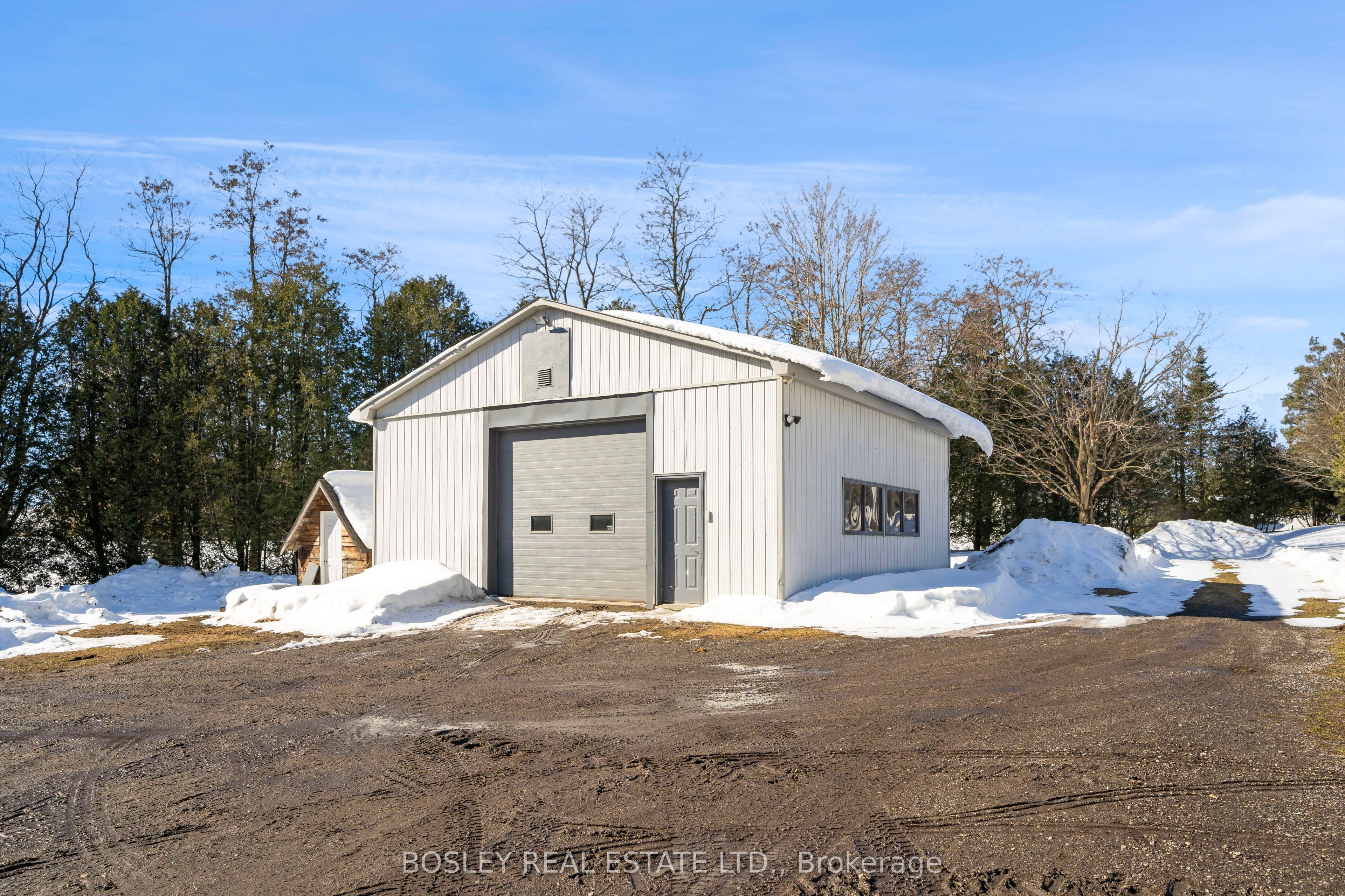 34 Mckibbon Avenue Property Photo 49