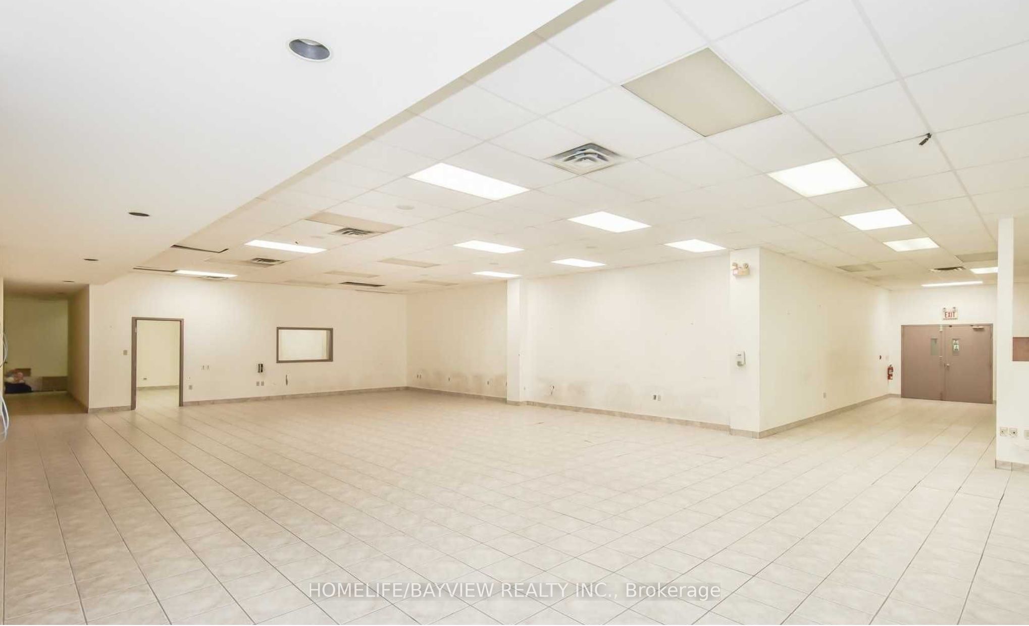 45 Wyndham Street N Lower - B1 Property Photo 12