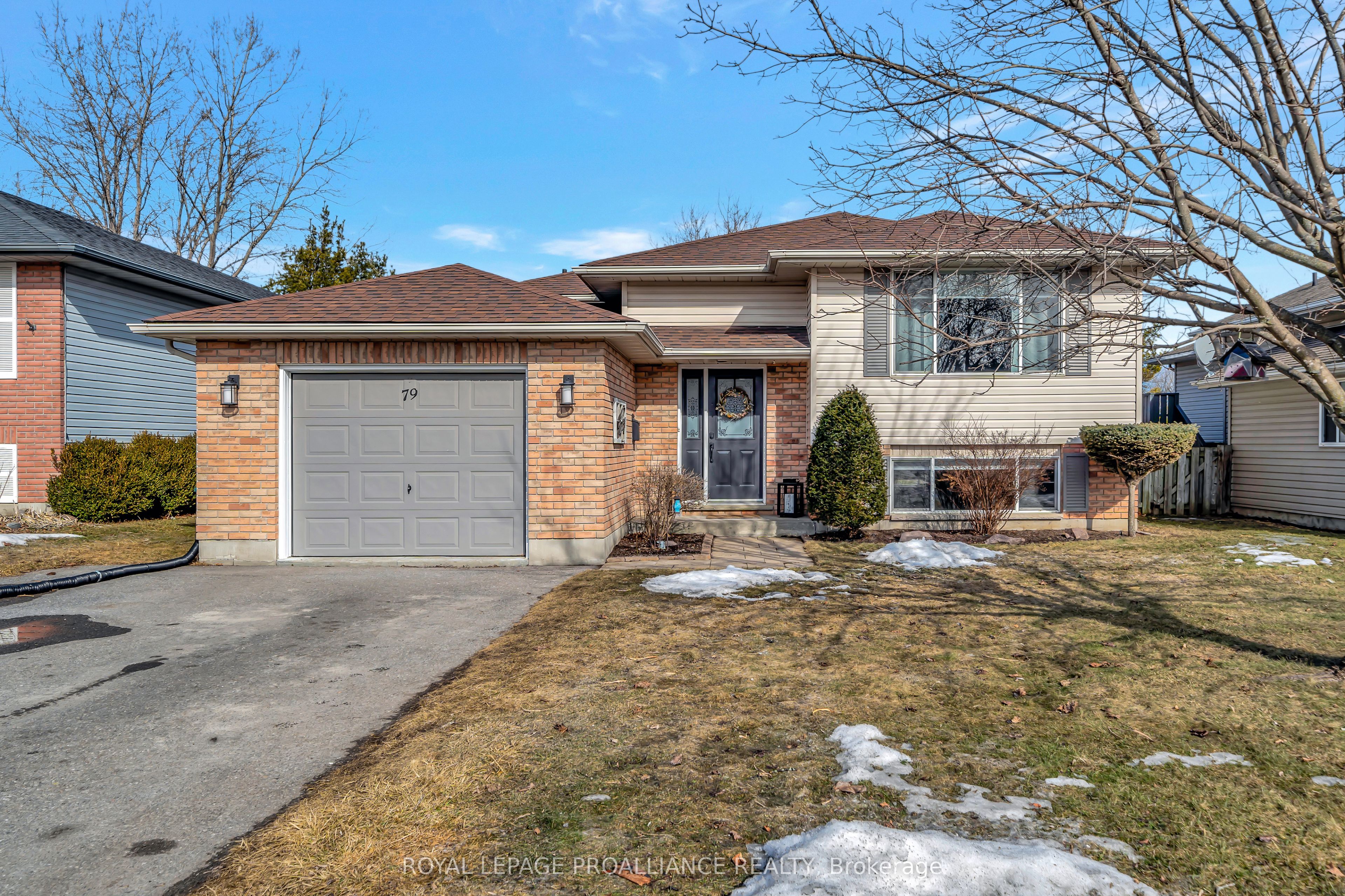 79 Ireland Drive Property Photo