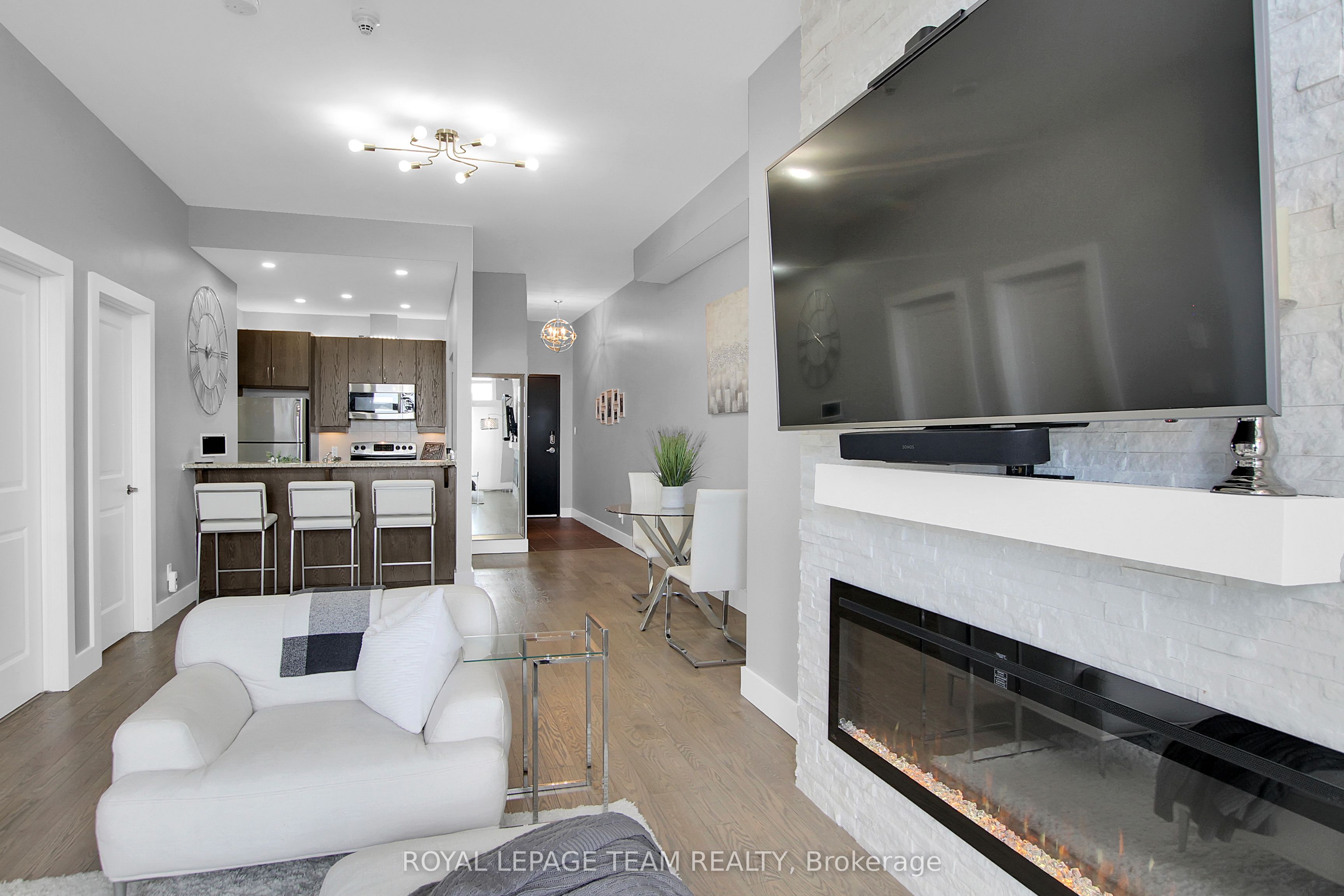 #301 - 500 Claridge Drive Property Photo 18