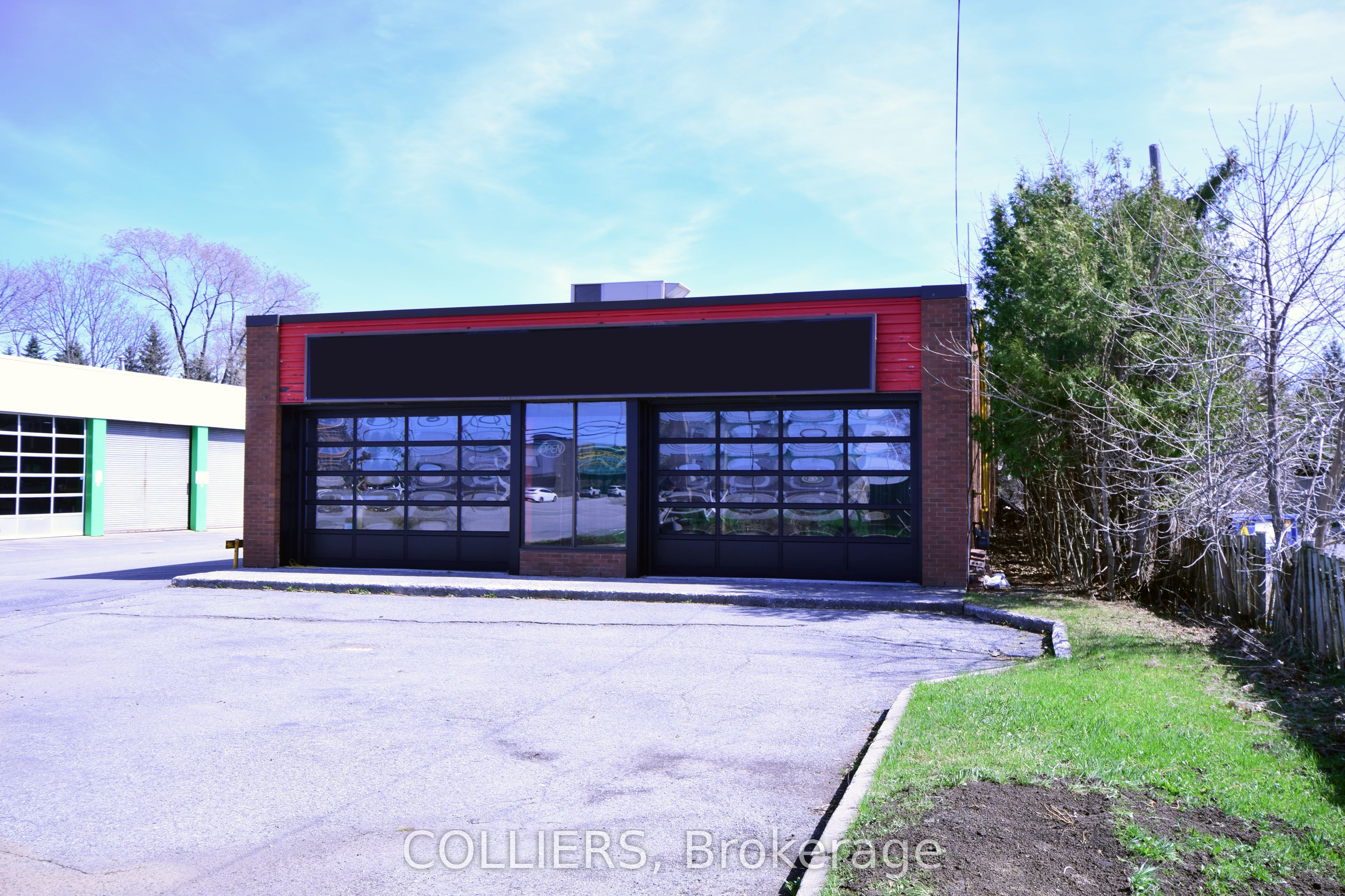 2172 Robertson Road Property Photo