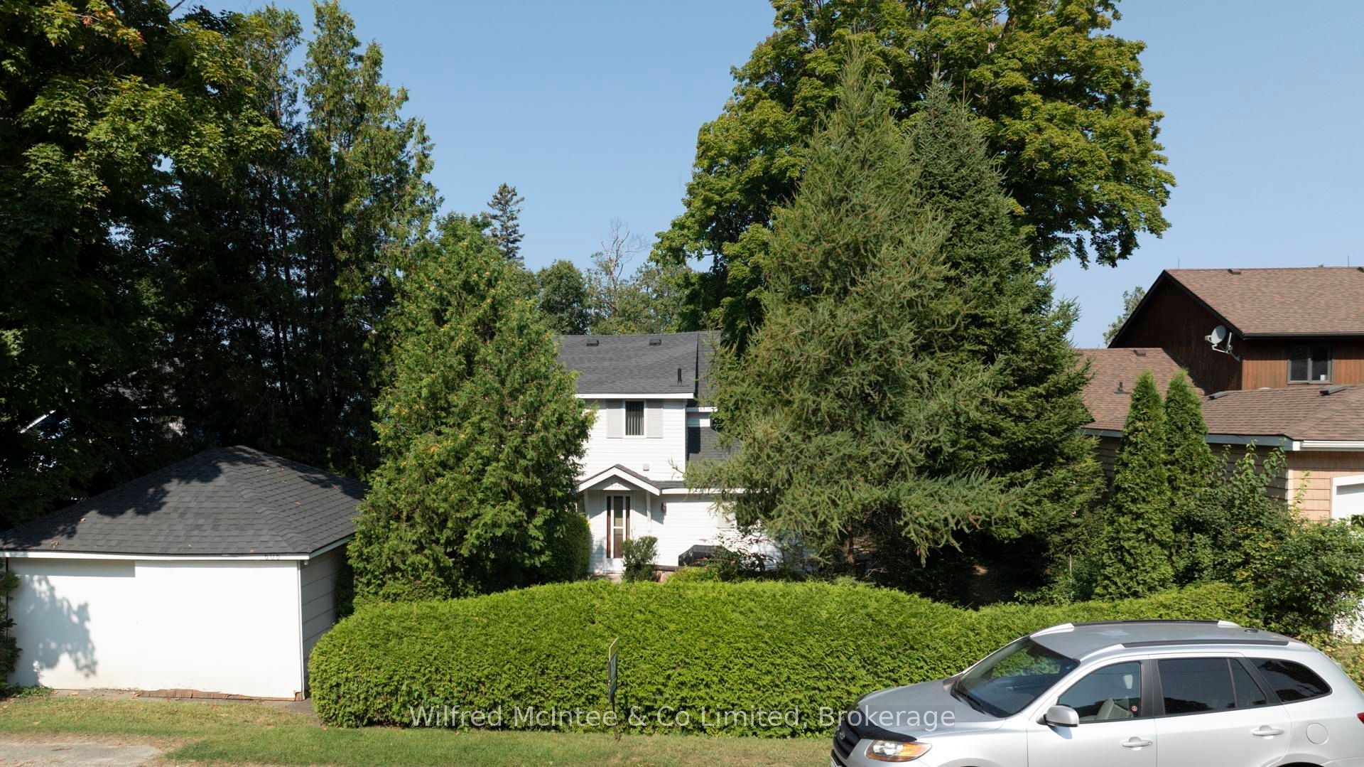 606 Izzard Road Property Photo
