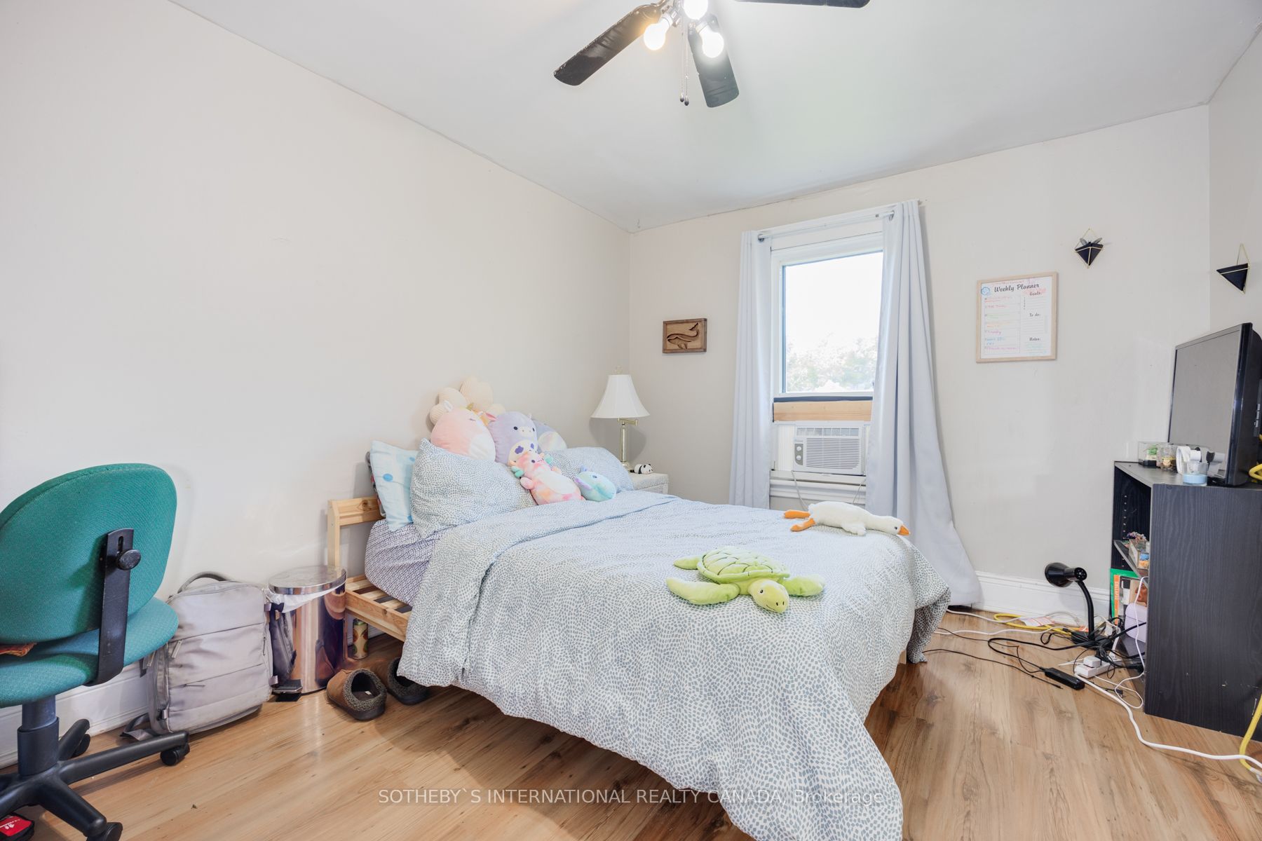 82 Durham Street W Property Photo 25