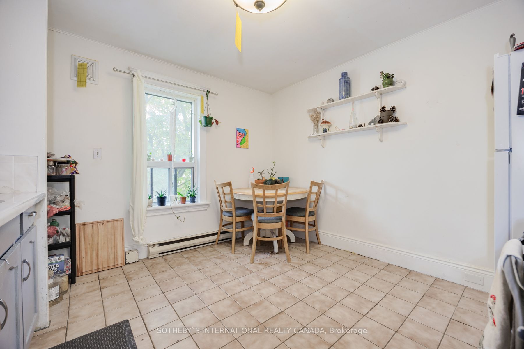 82 Durham Street W Property Photo 30