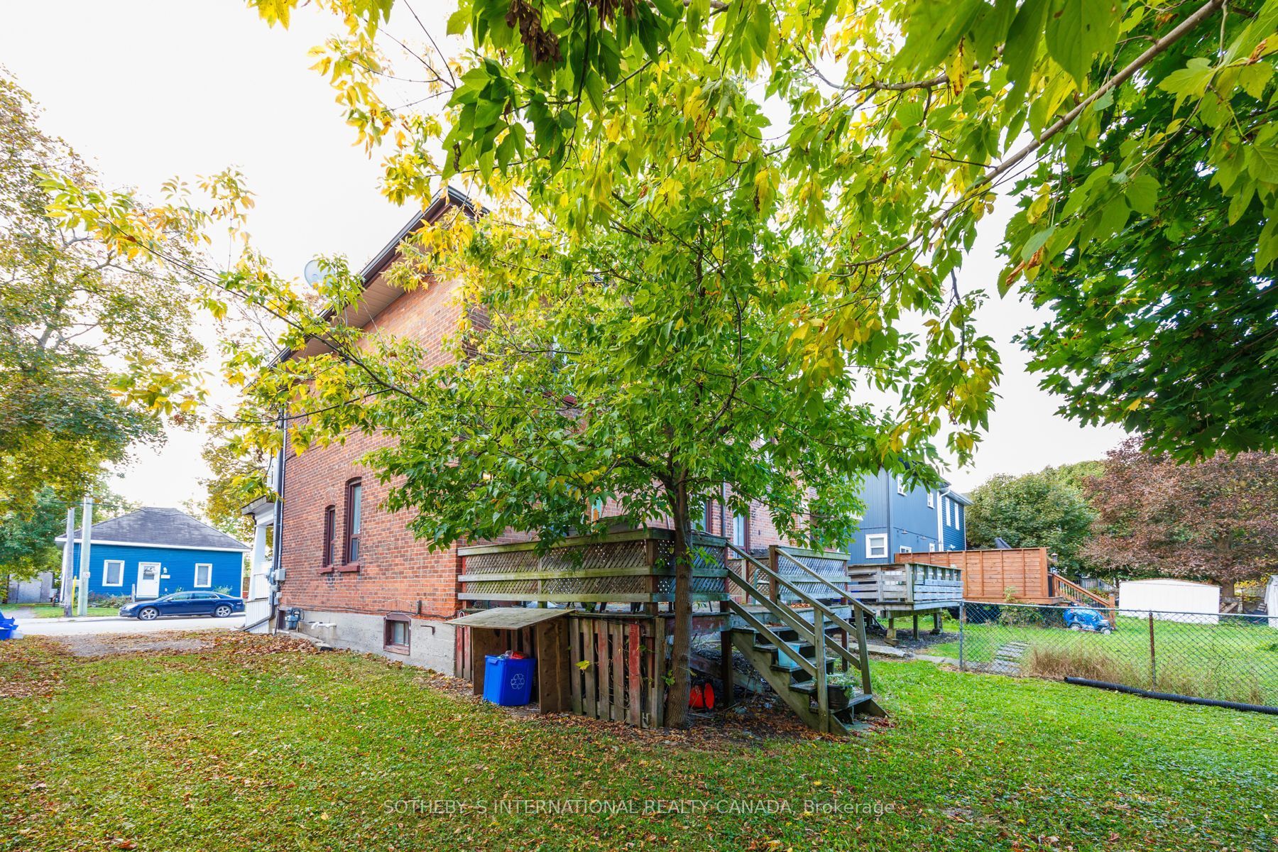 82 Durham Street W Property Photo 31