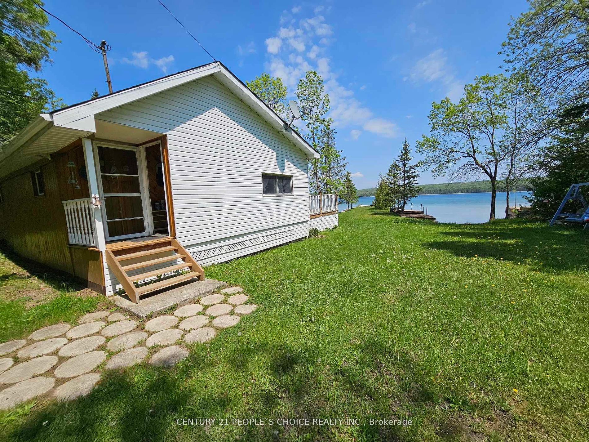 123 Waterview Lane Property Photo