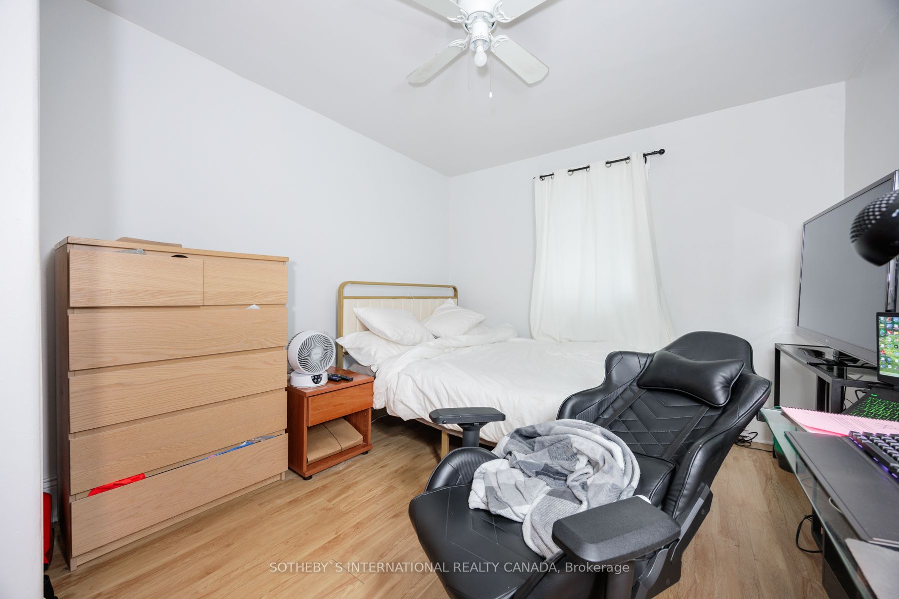 84 Durham Street W Property Photo 13
