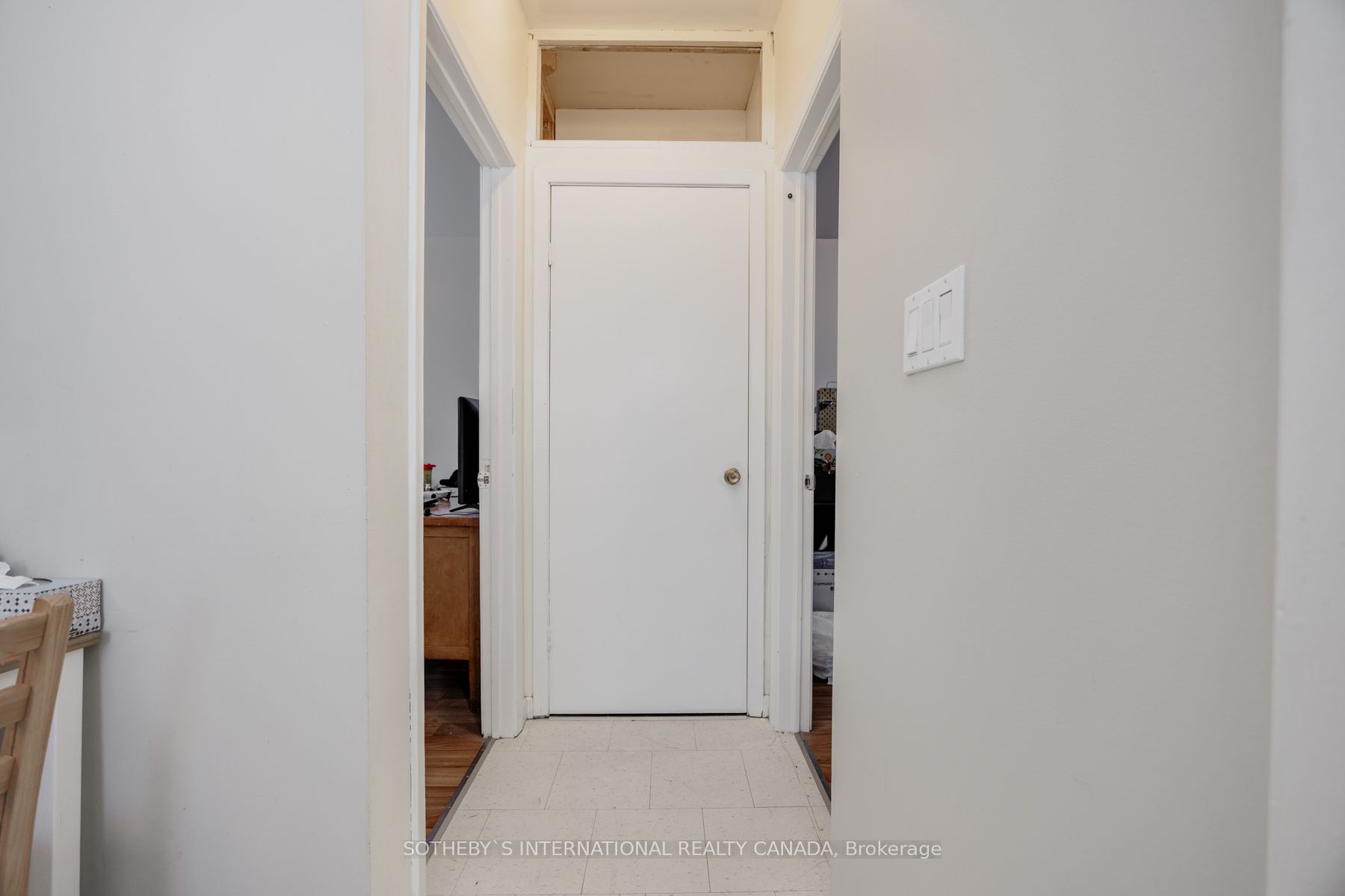 84 Durham Street W Property Photo 25