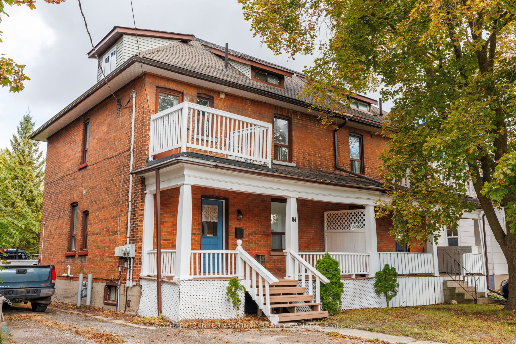 84 Durham Street W Property Photo 39