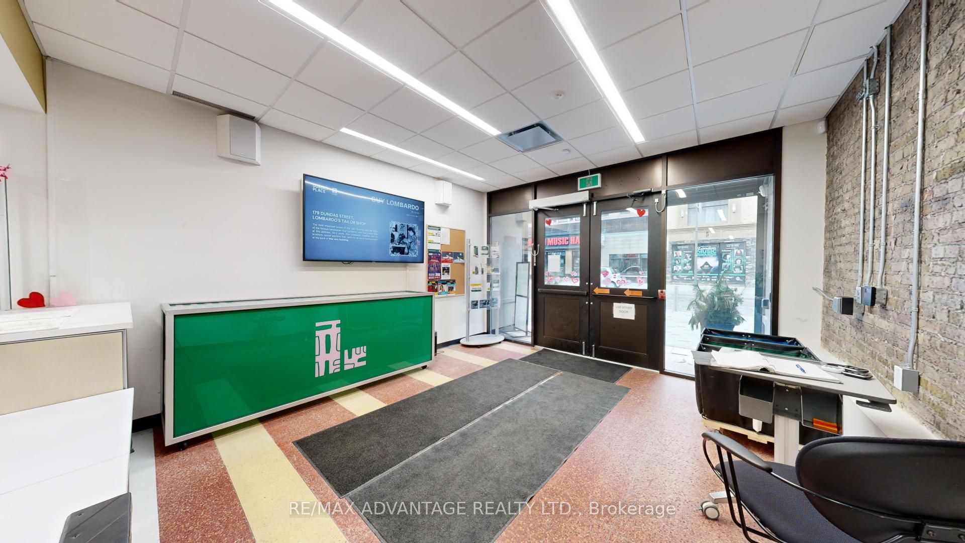 175-179 Dundas Street Property Photo 5