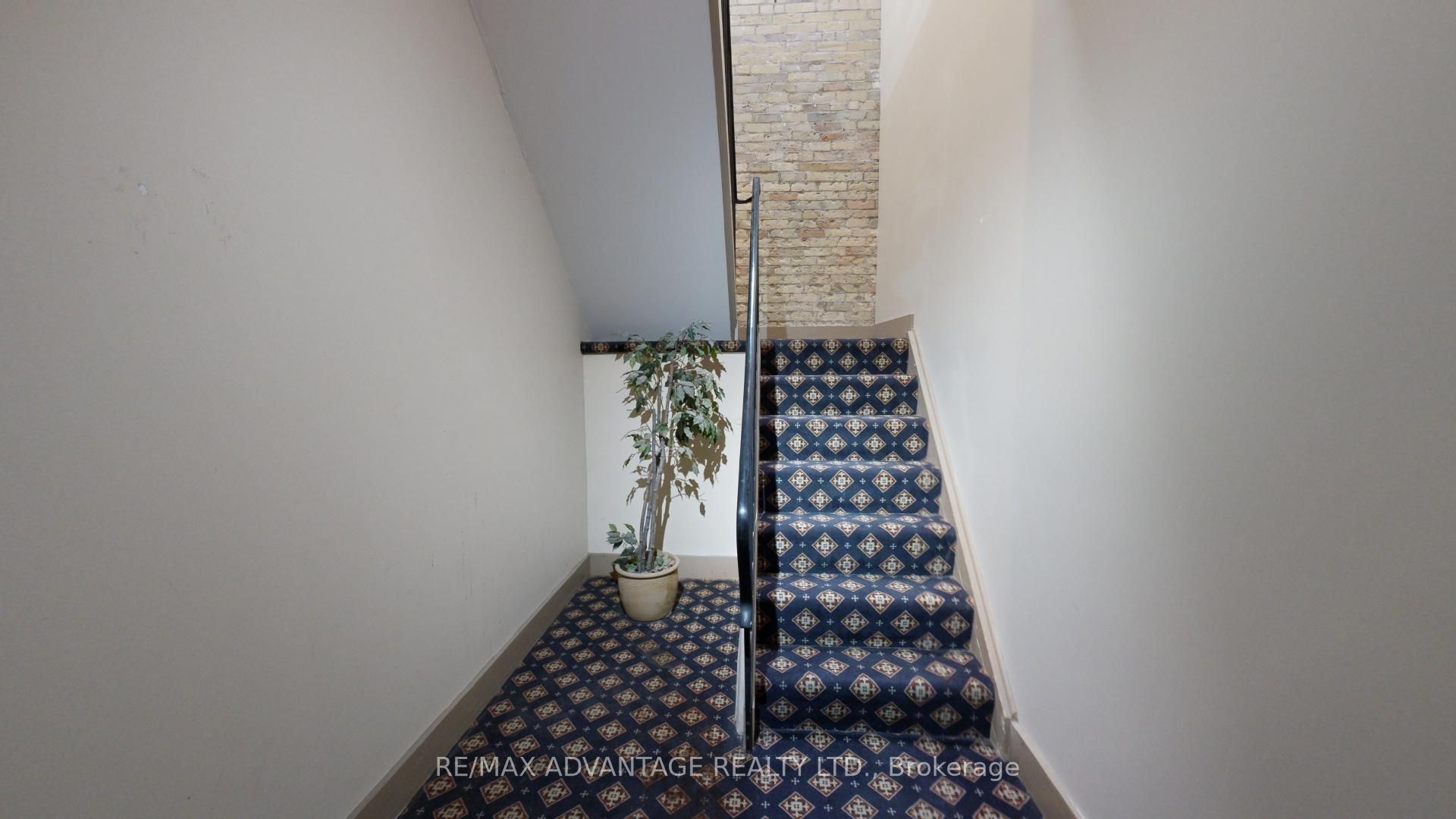 175-179 Dundas Street Property Photo 13