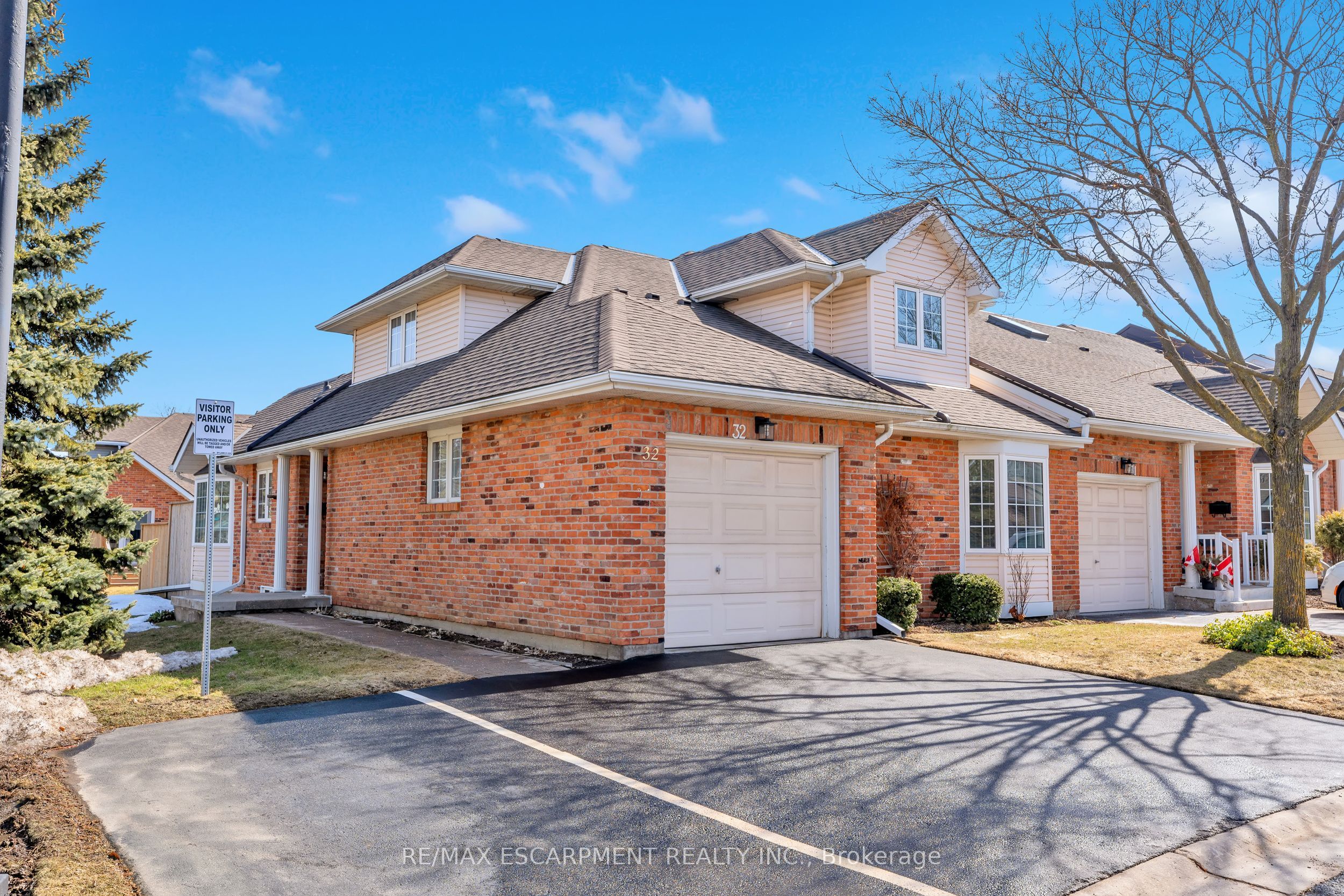 #32 - 810 Golf Links Road Property Photo 3