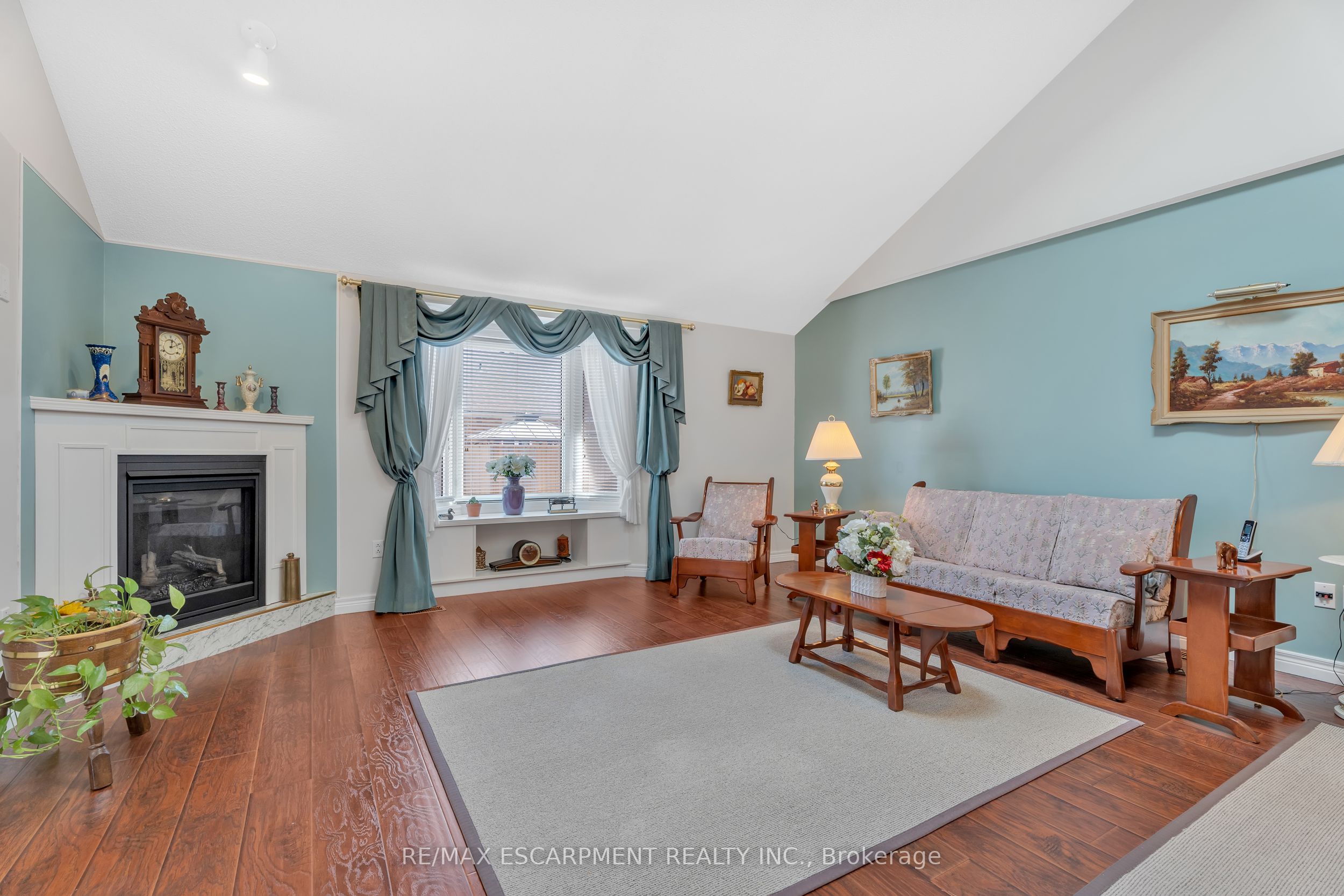 #32 - 810 Golf Links Road Property Photo 10