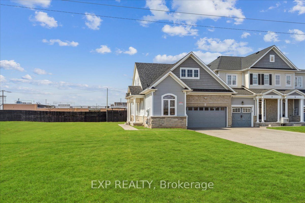 1 Dorchester Boulevard Property Photo 1