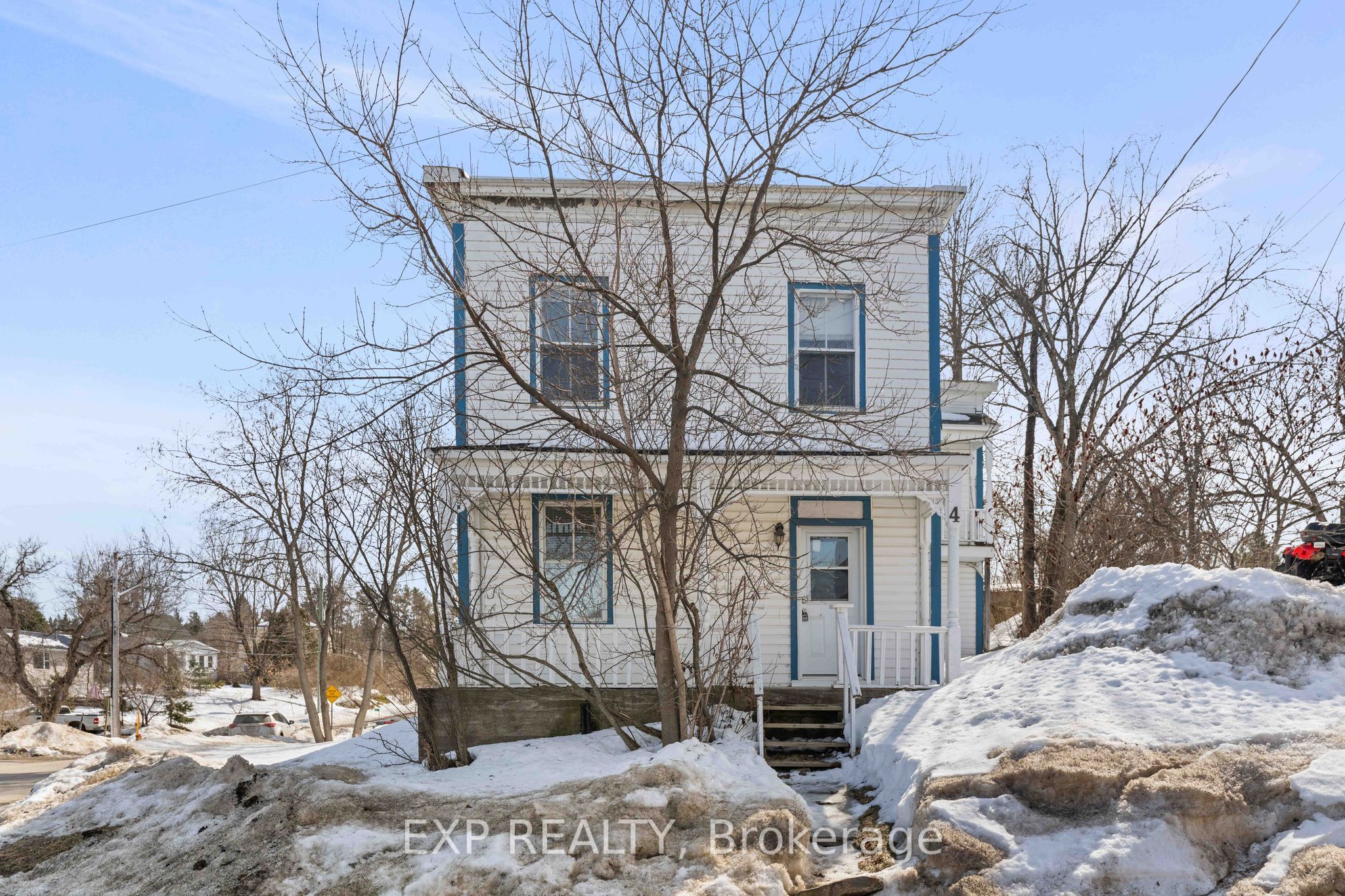 4 King Street Property Photo
