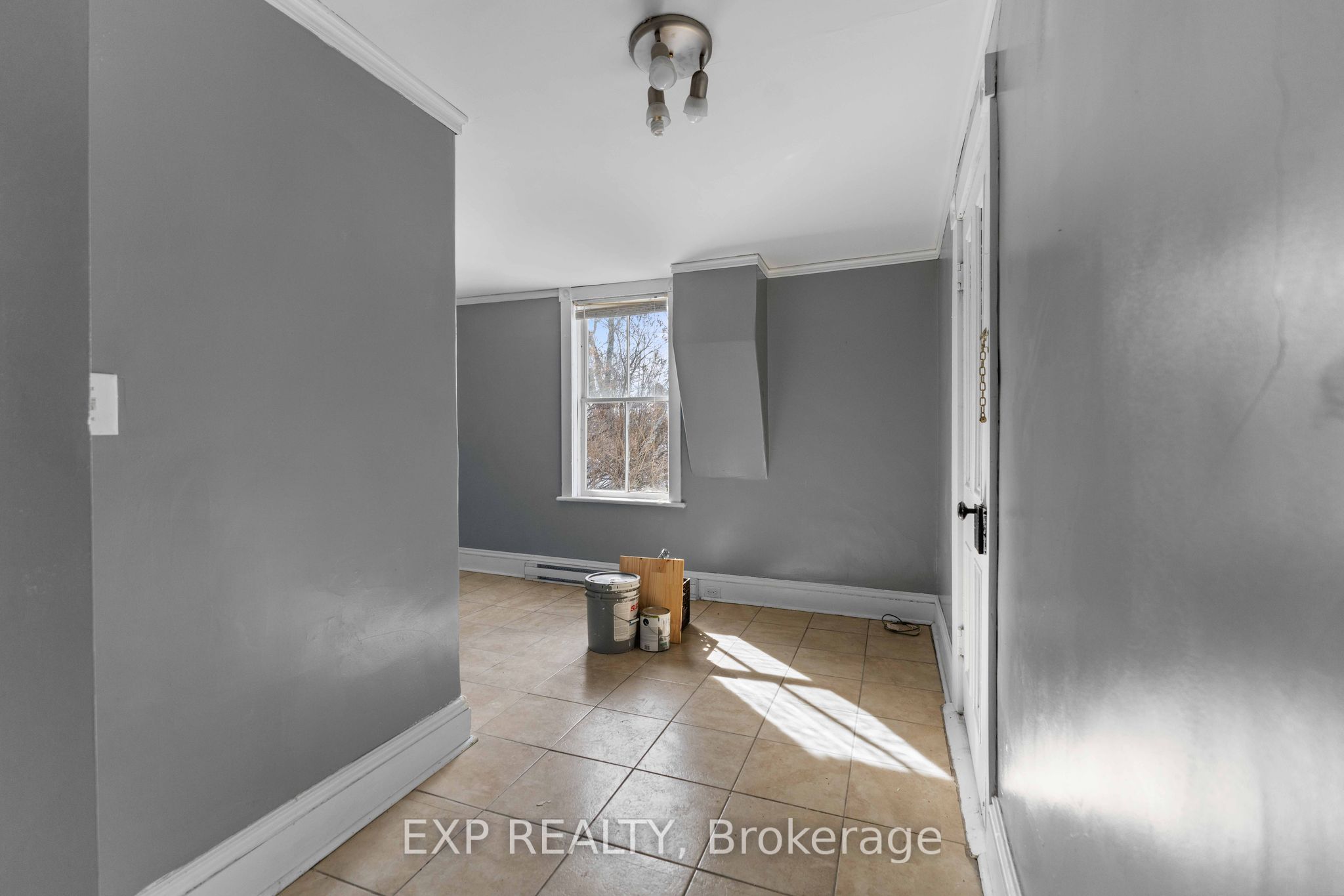 4 King Street Property Photo 17