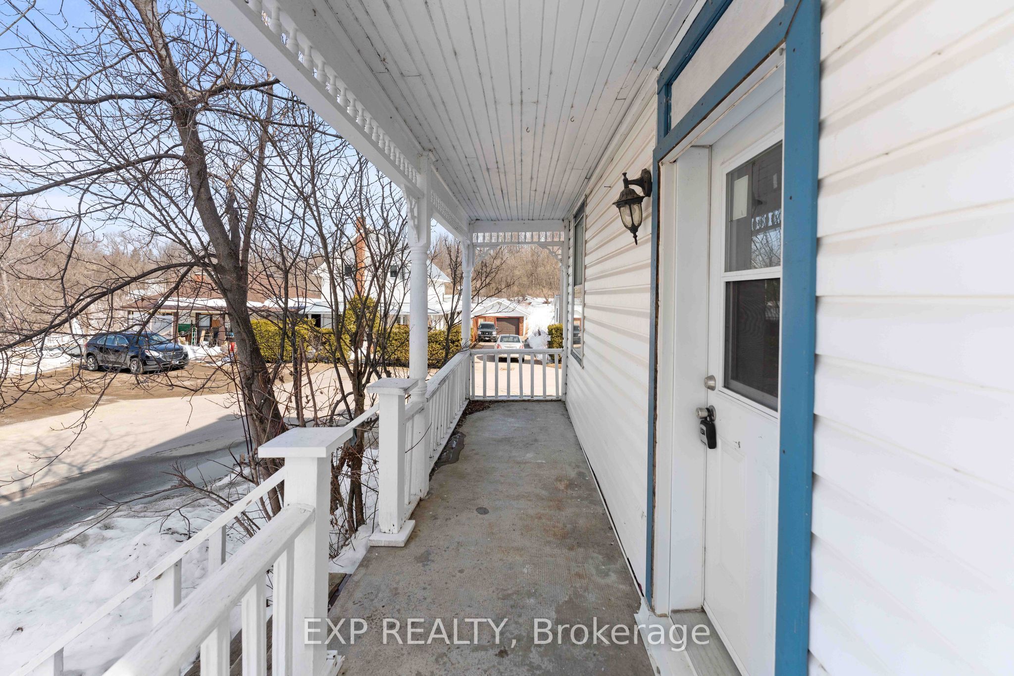 4 King Street Property Photo 27