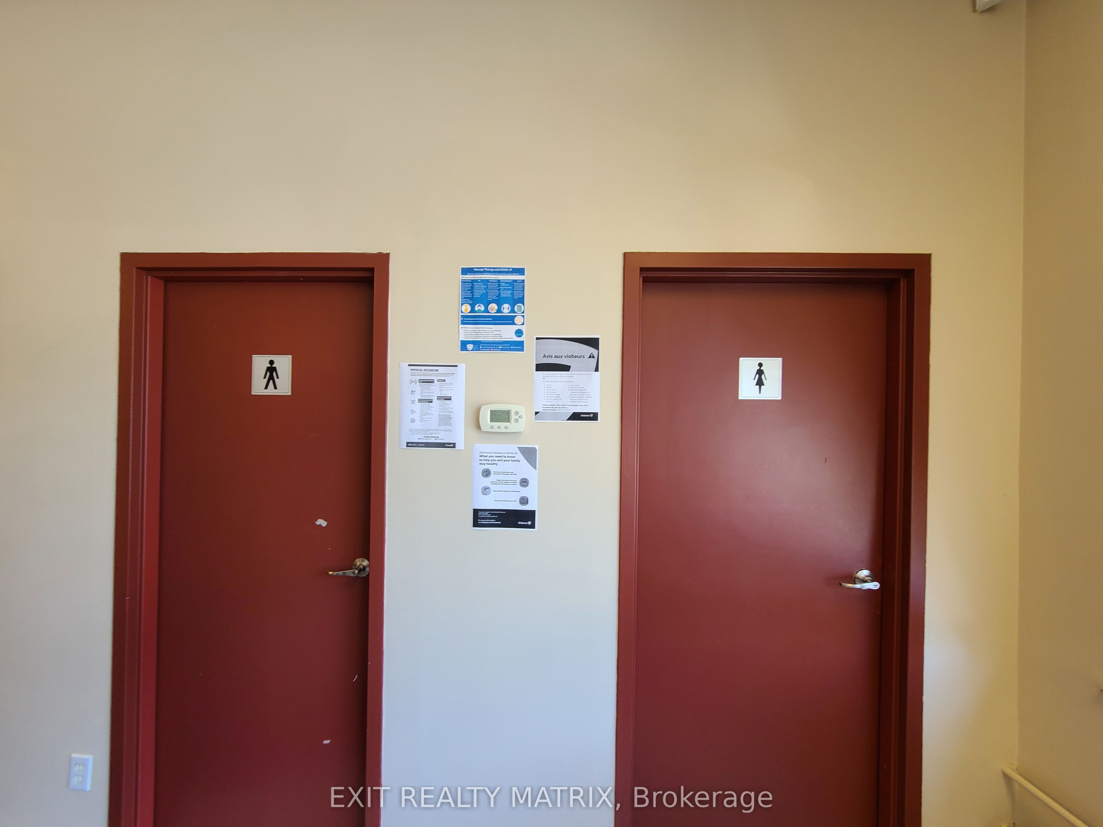 1030 King Street Property Photo 7