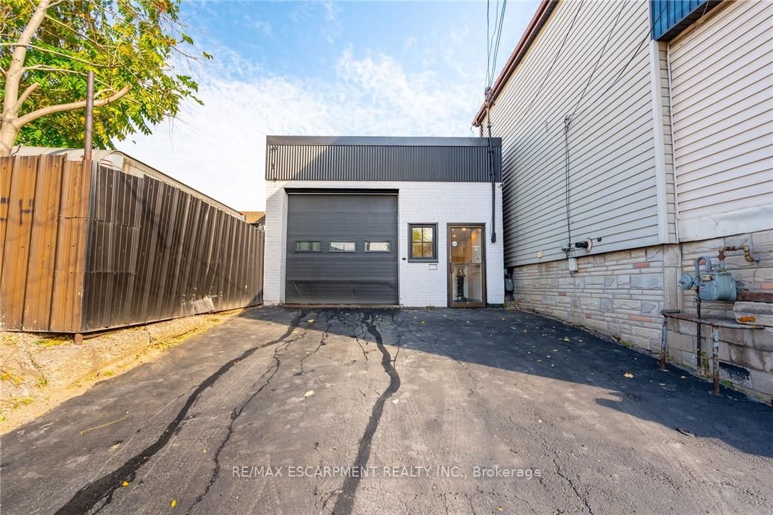267 Beach Road Property Photo 3