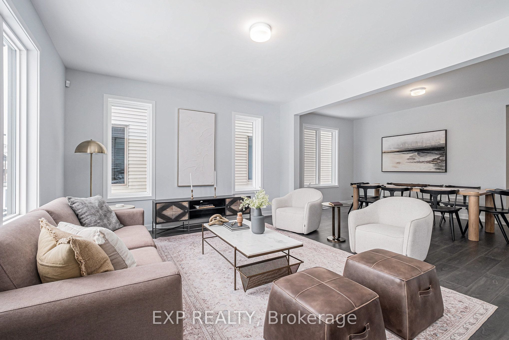 202 Douglas Hardie Street Property Photo 6