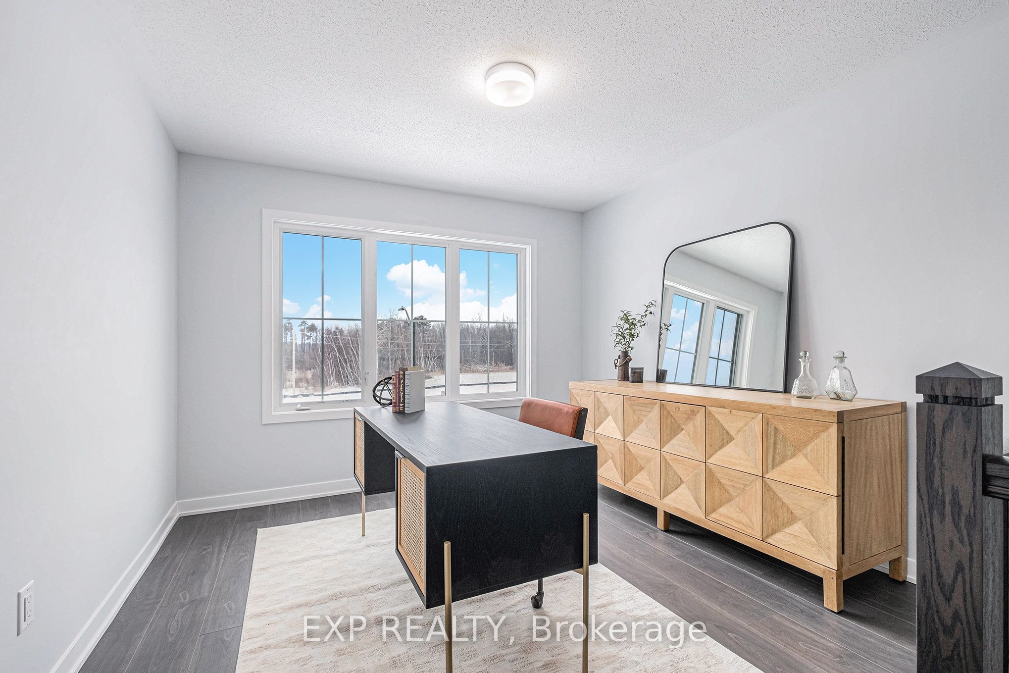 202 Douglas Hardie Street Property Photo 12