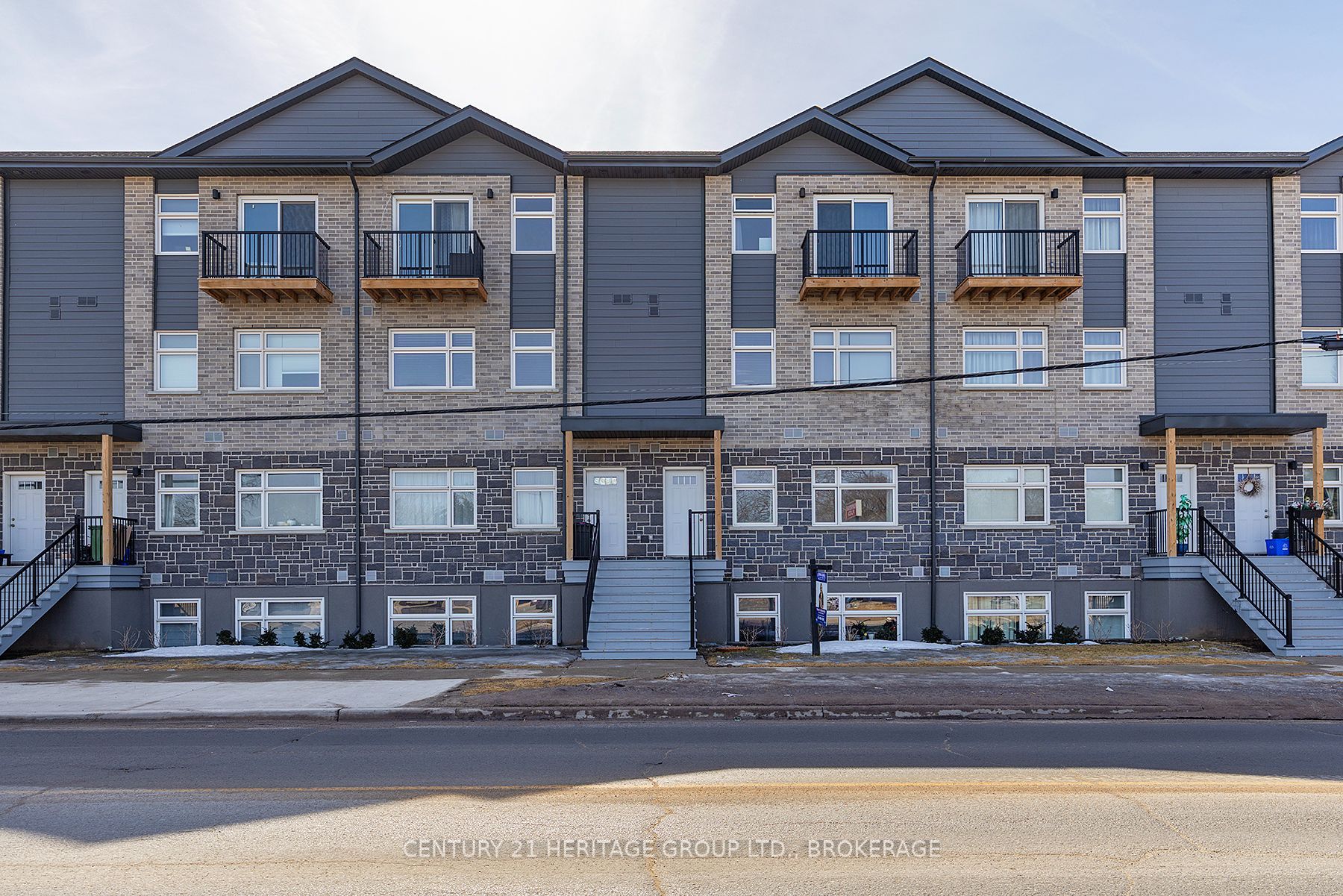 #203 - 809 Development Drive Property Photo