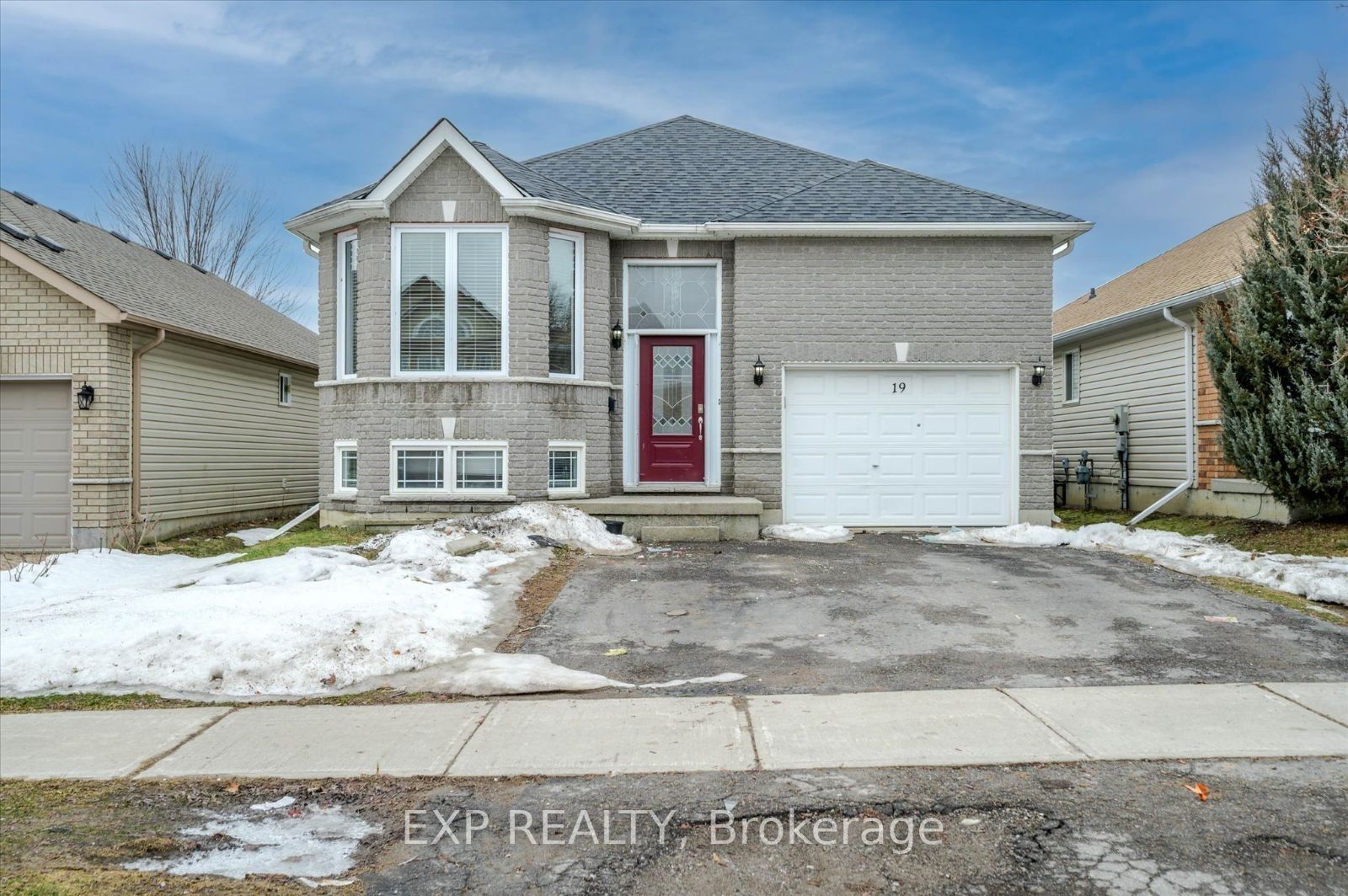 19 Parcells Crescent Property Photo