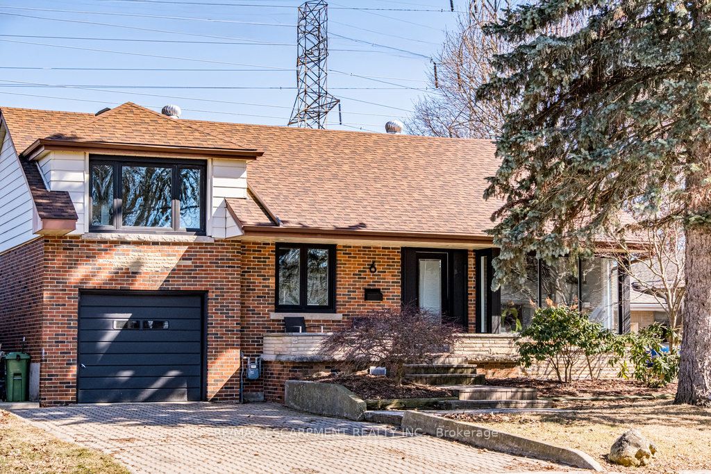6 Shirley Street Property Photo 1