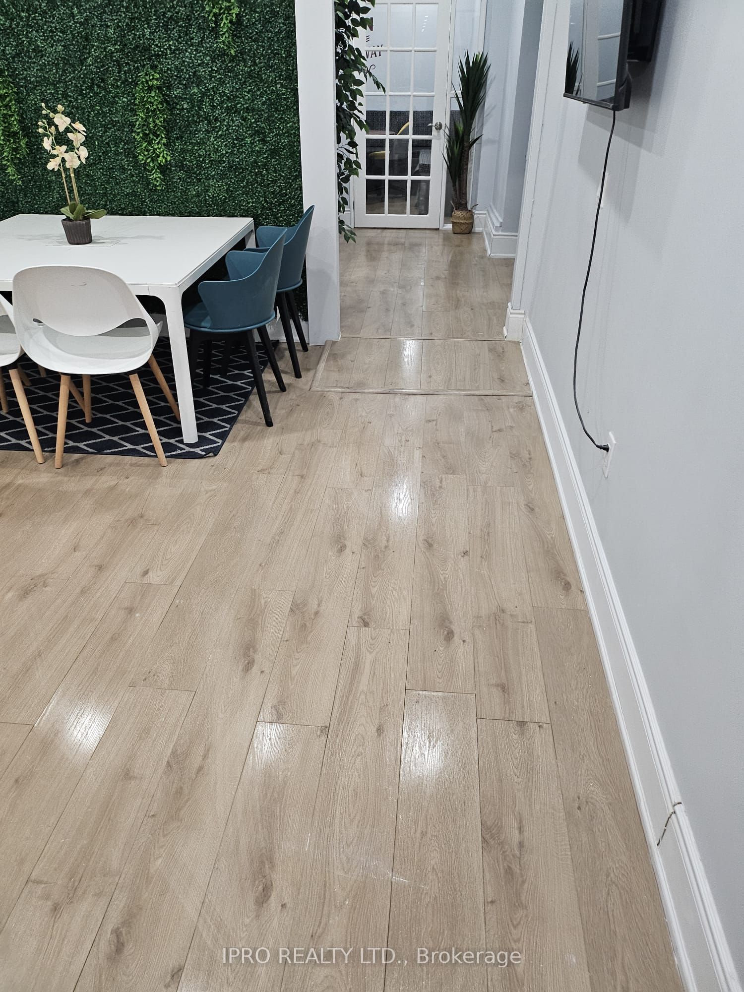 15 Ainslie Street Property Photo 21