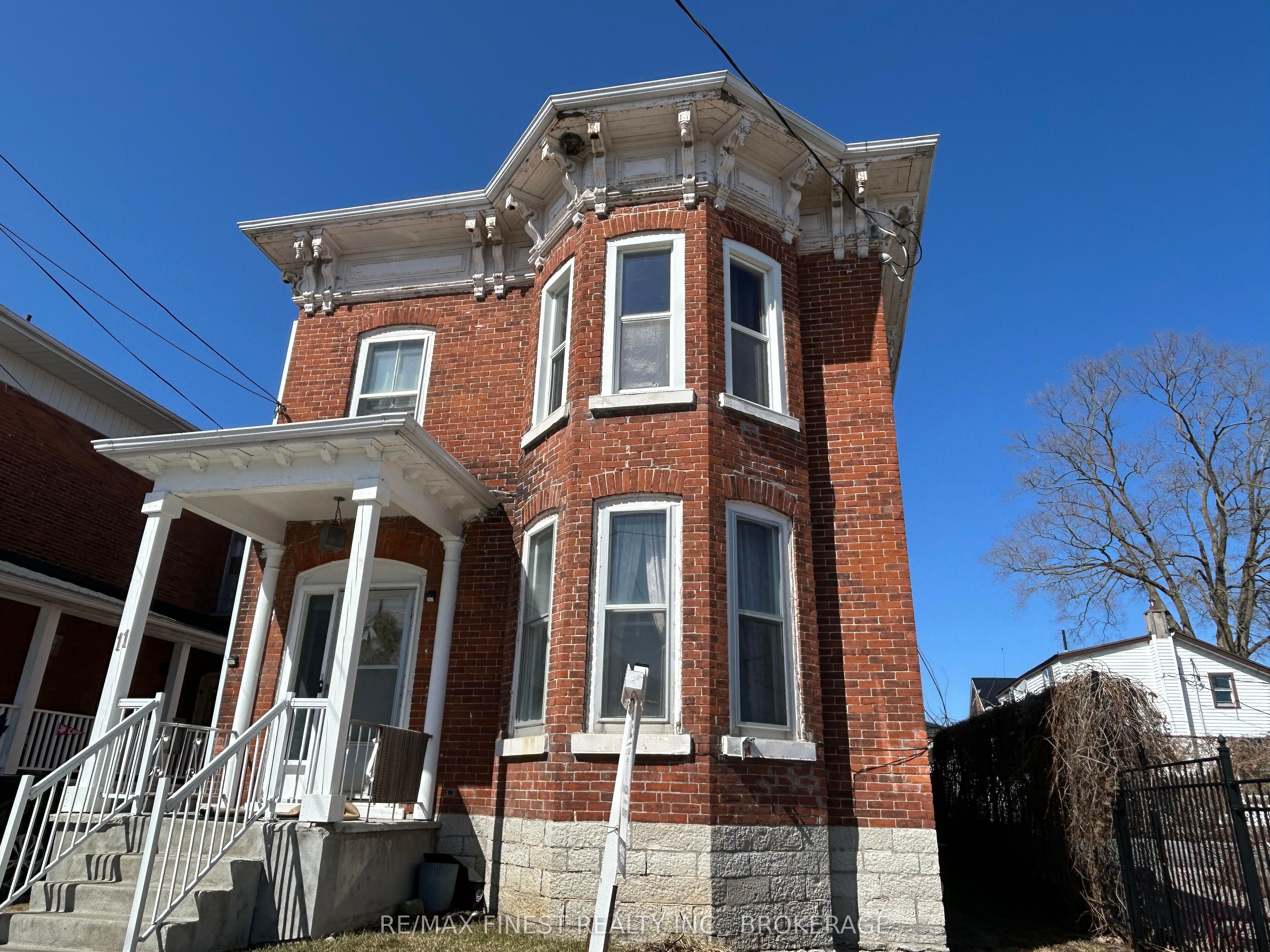 11 Bridge Street Property Photo