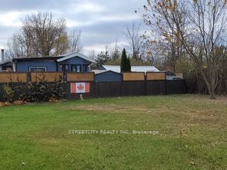 #3 - 4351 London Line Property Photo
